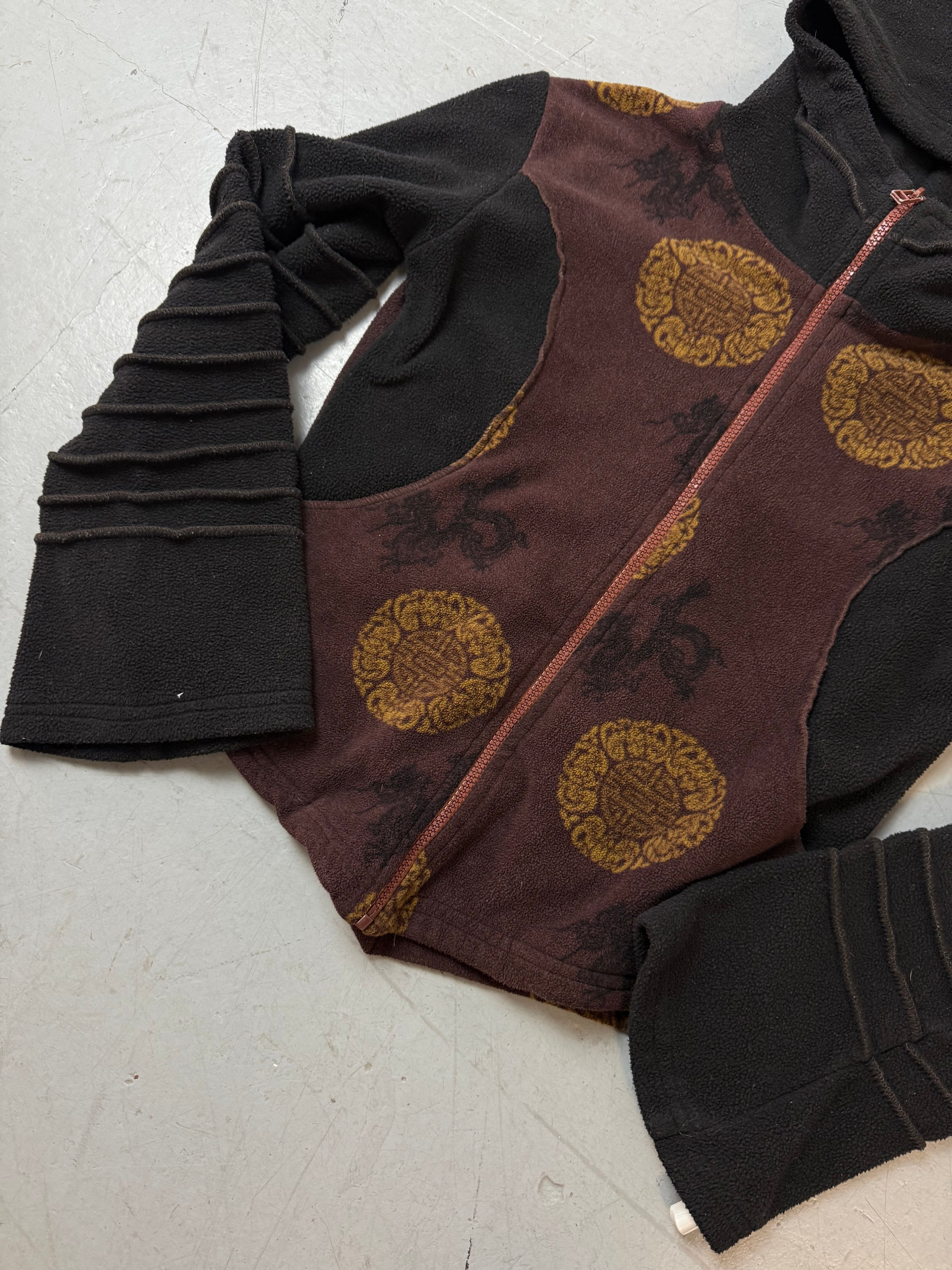 Vintage Brown Witchy Zip Jacket für Damen. Y2K Second Hand 2000s Fashion