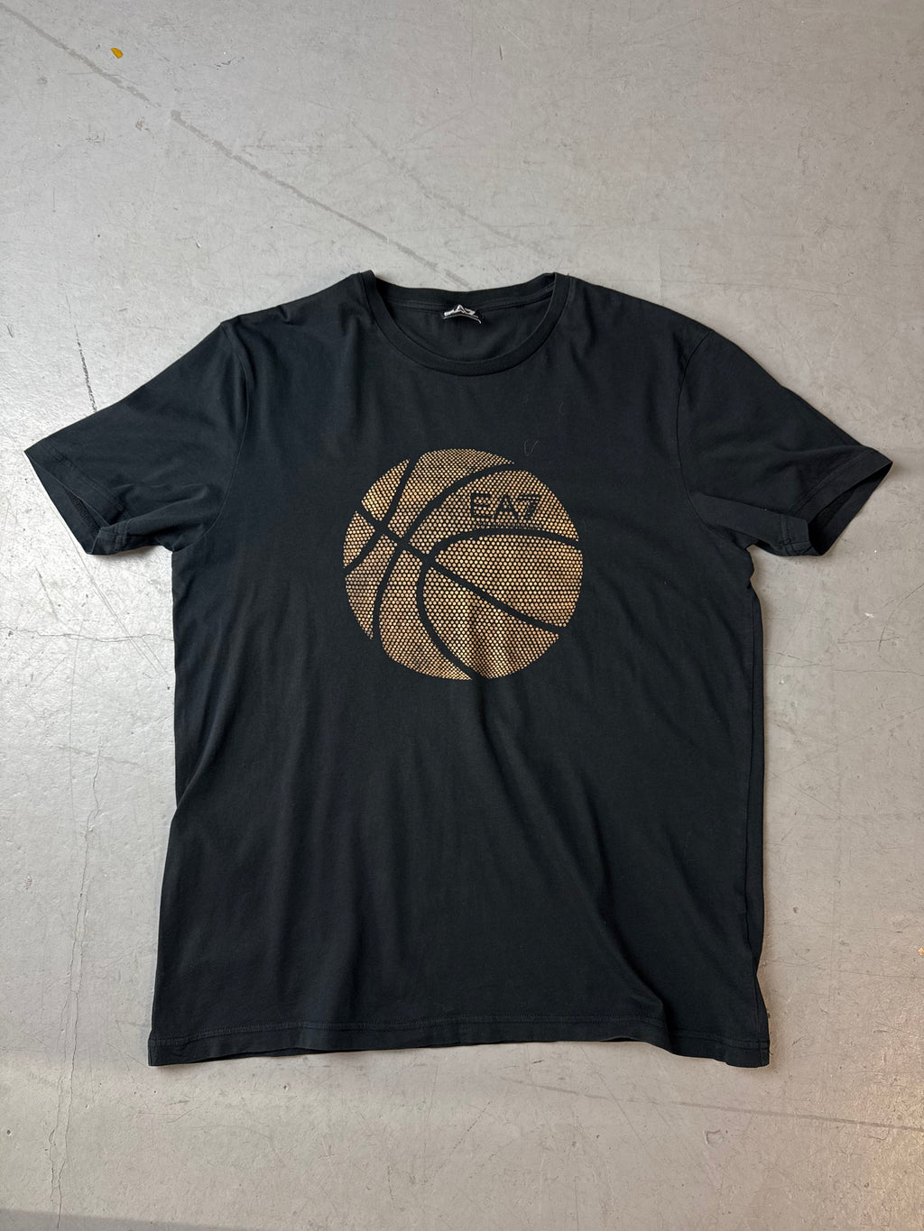 Vintage Emporio Armani EA7 Basketball Printed Shirt L