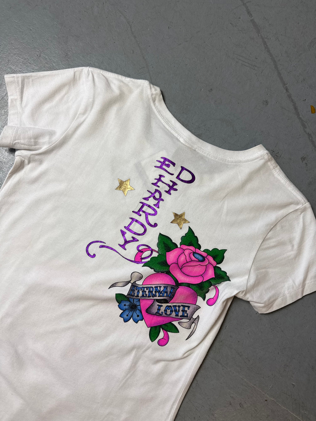 Vintage Ed Hardy White T-Shirt with Rhinestone Roses M