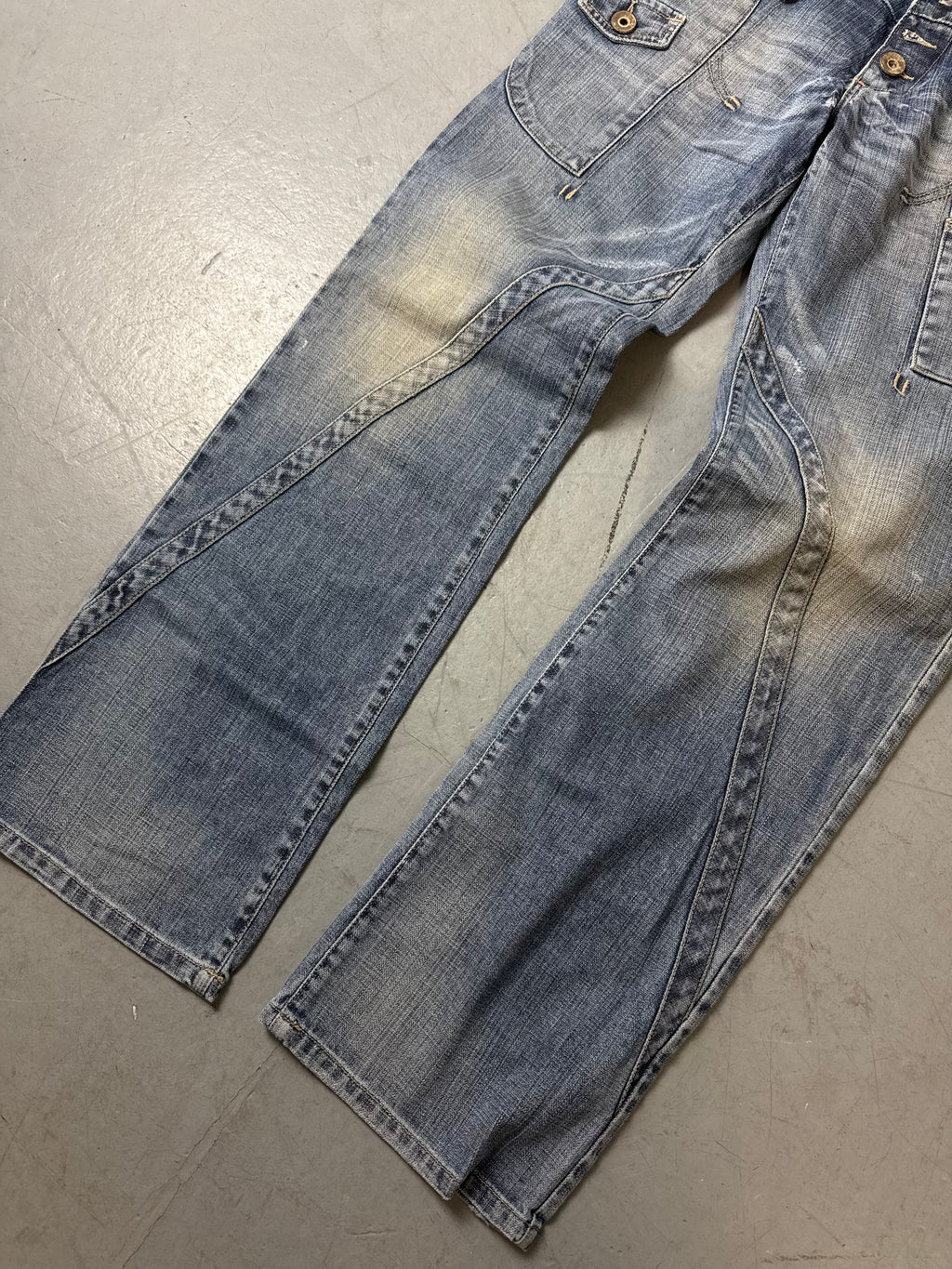 Detailbild von Vintage Sexy Woman Mid Waist Denim M von vorne 
