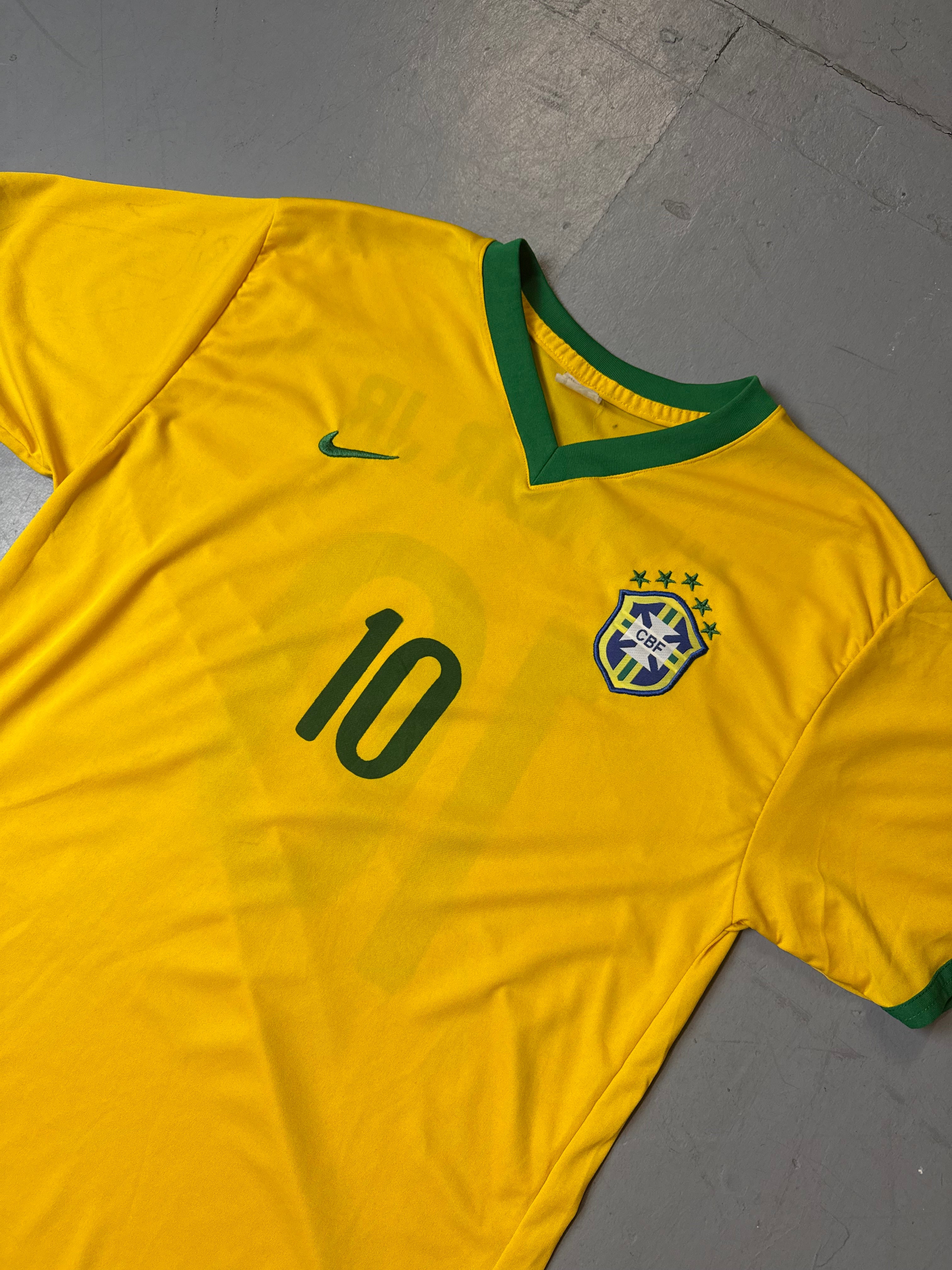 Vintage Nike Brazil 06/08 Home Jersey Neymar Jr L