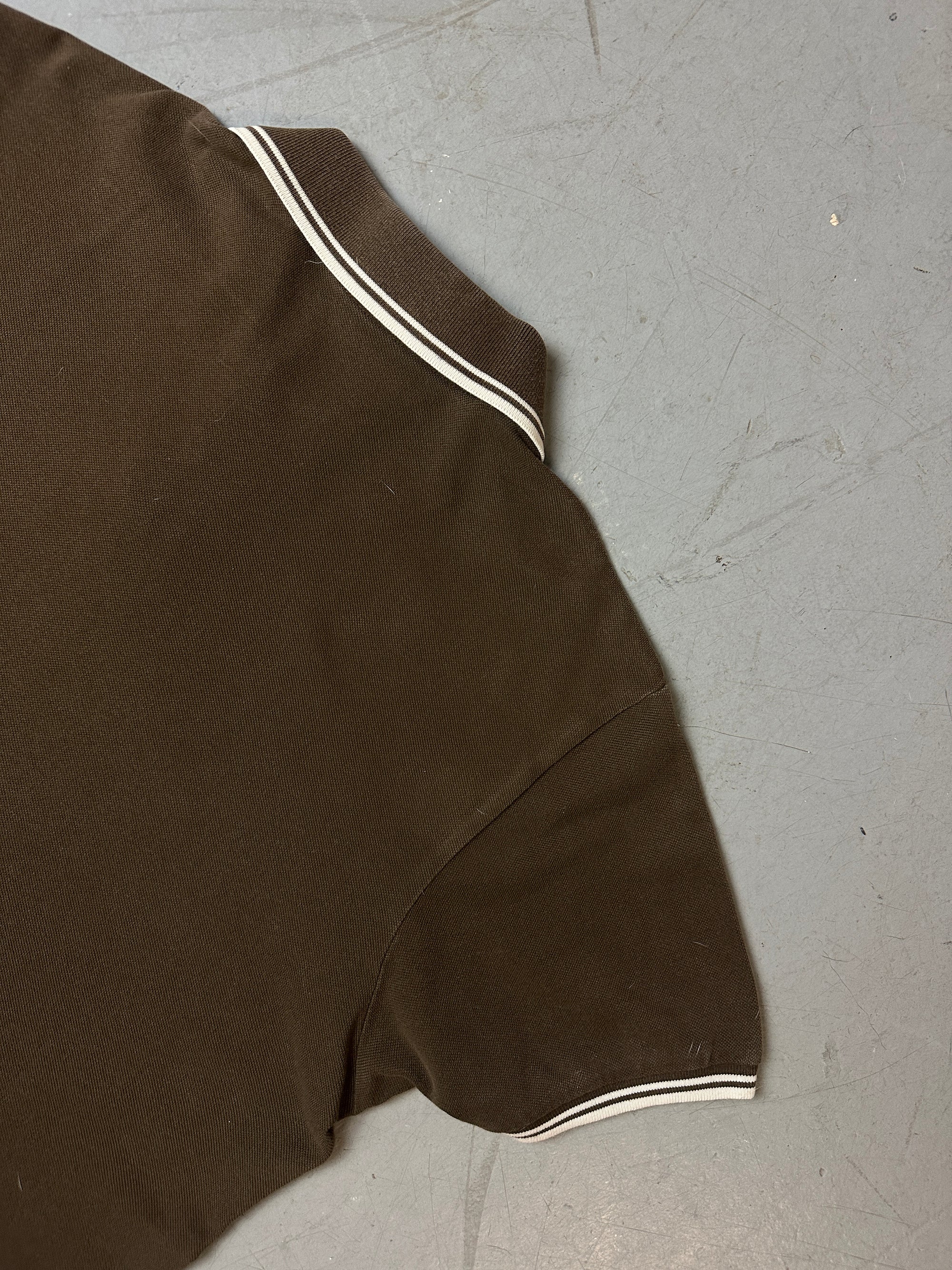 Detailbild von Vintage Brown Moncler Polo von hinten