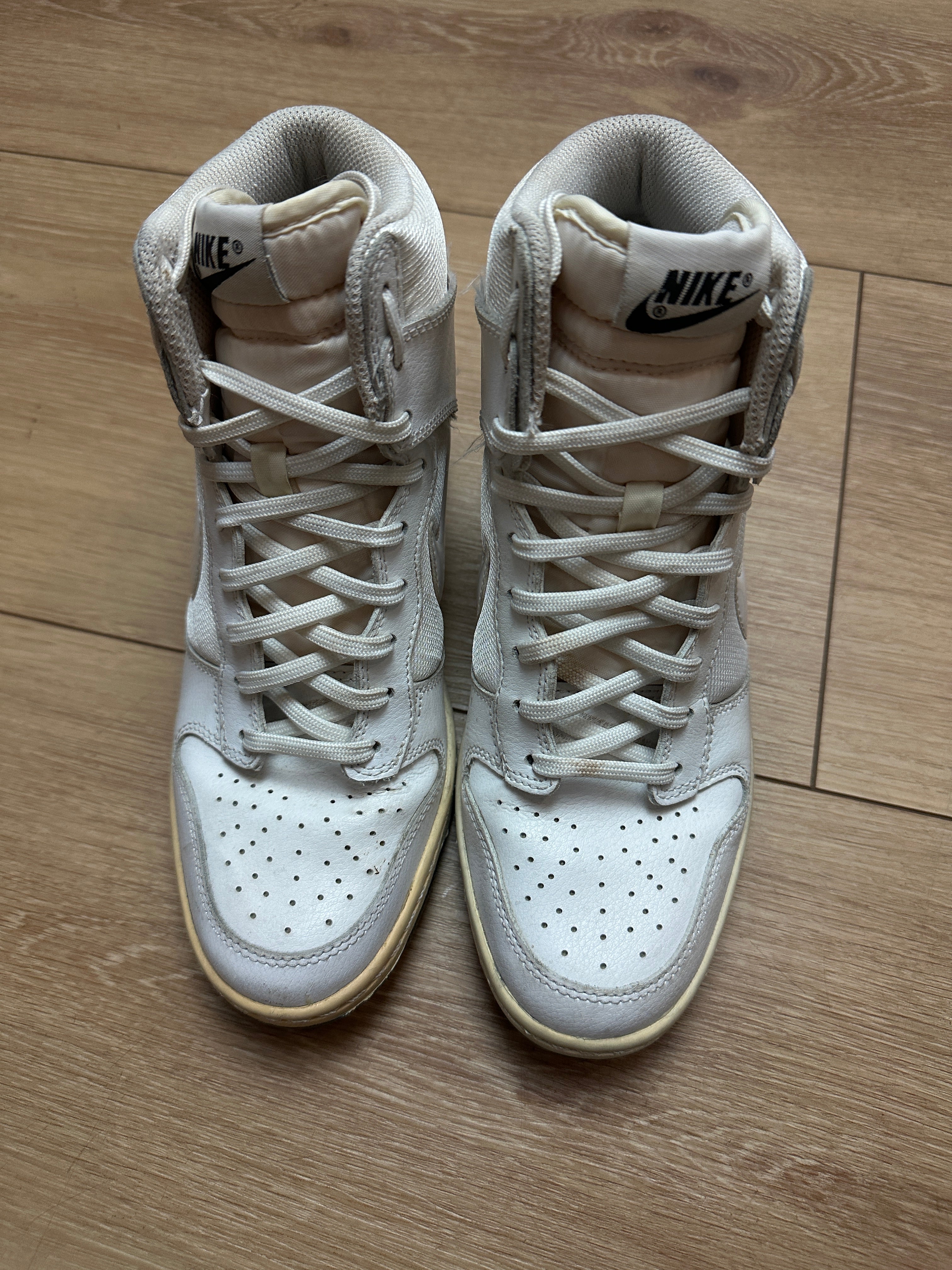 Produktbild von Vintage Nike Sky High Dunks von oben