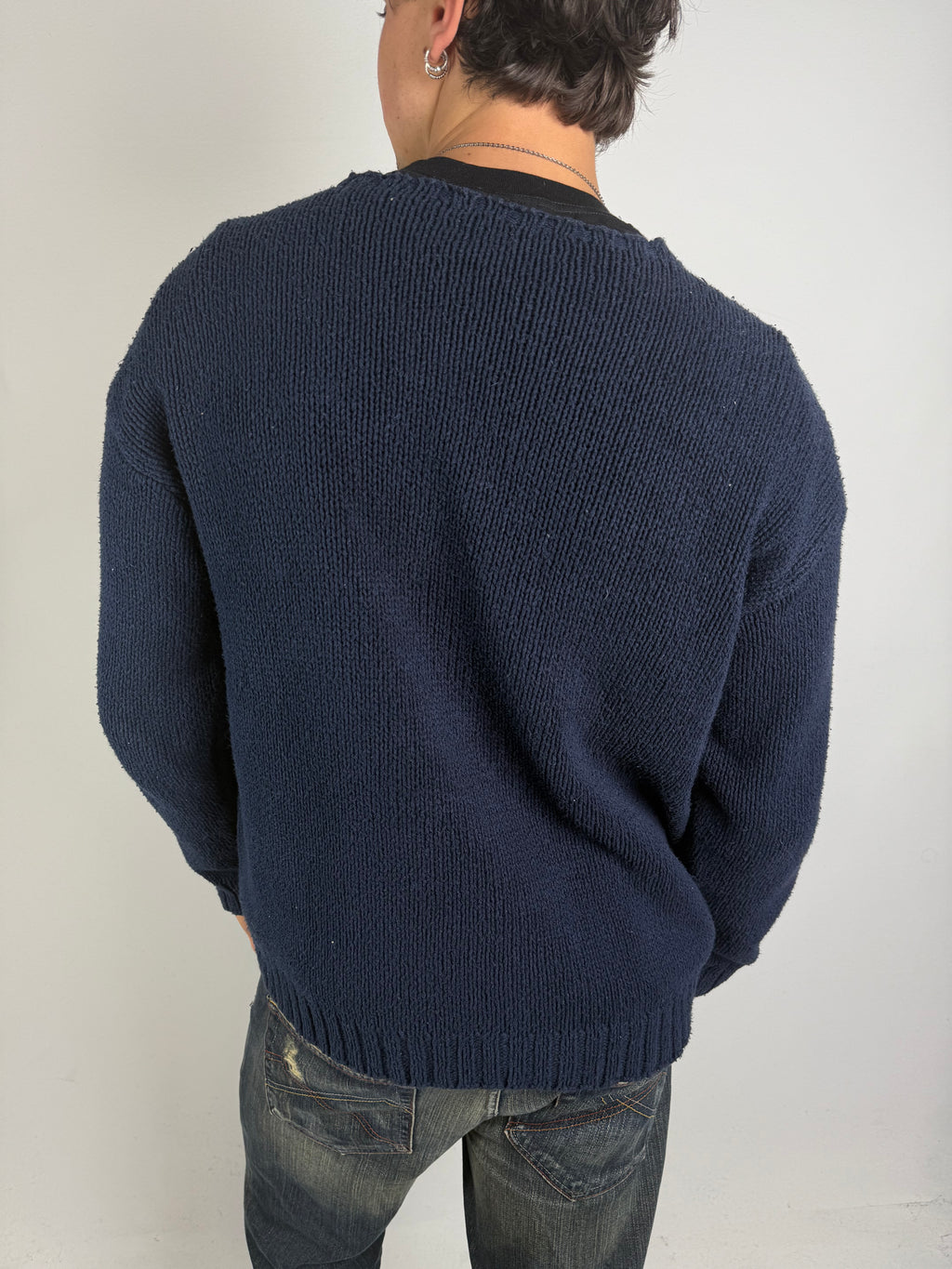 Tragebild von Vintage Ralph Lauren Dark Blue Knit Sweater von hinten 