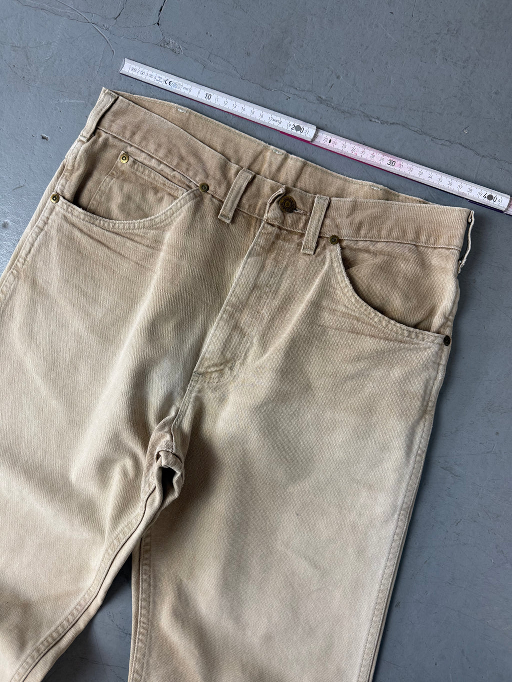 Vintage Carhartt Straight Leg Beige Jeans für Herren. Y2K Second Hand 2000s Fashion