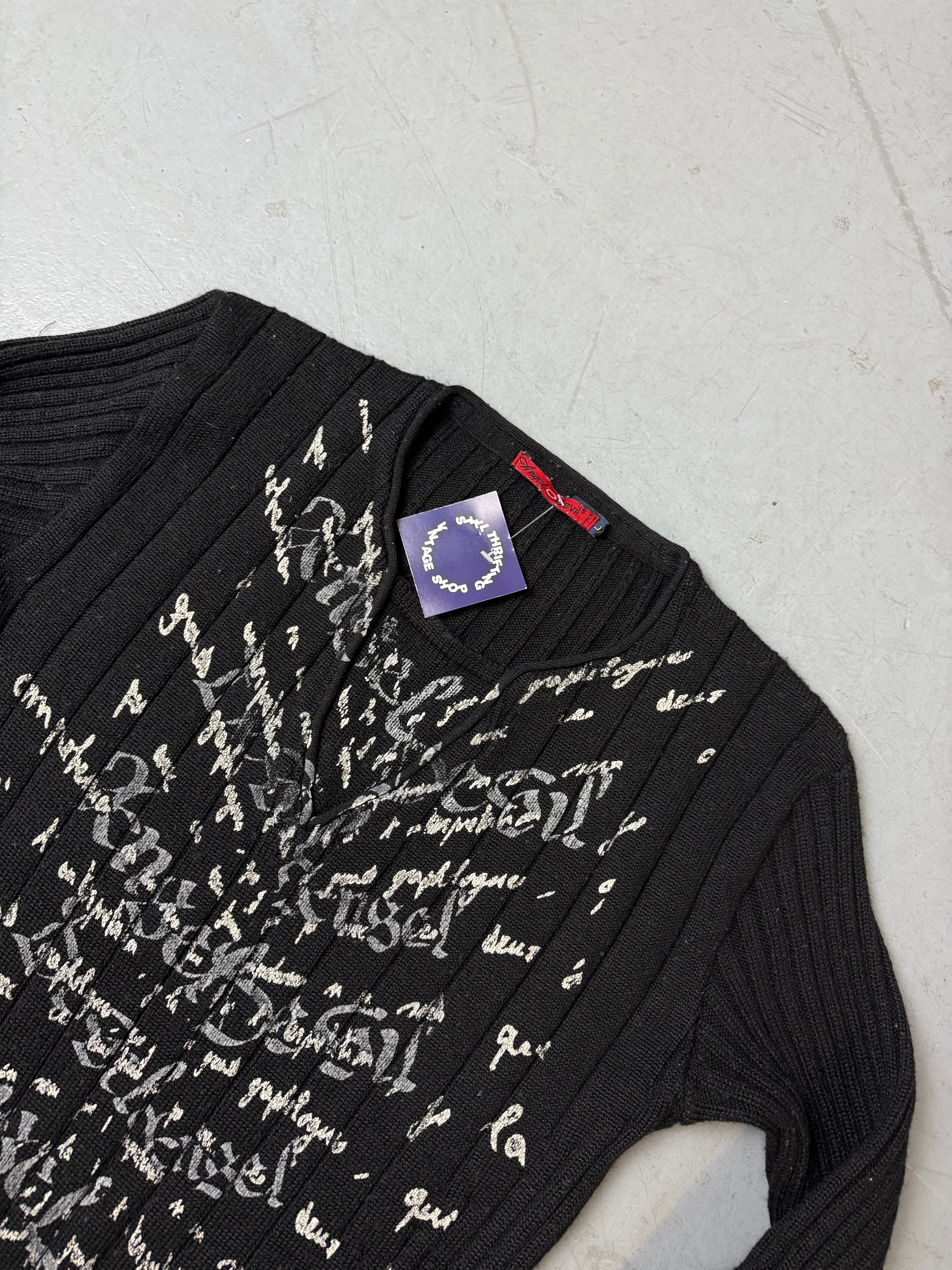 Detailbild von Vintage Angel Devil Black Knit Sweater von vorne