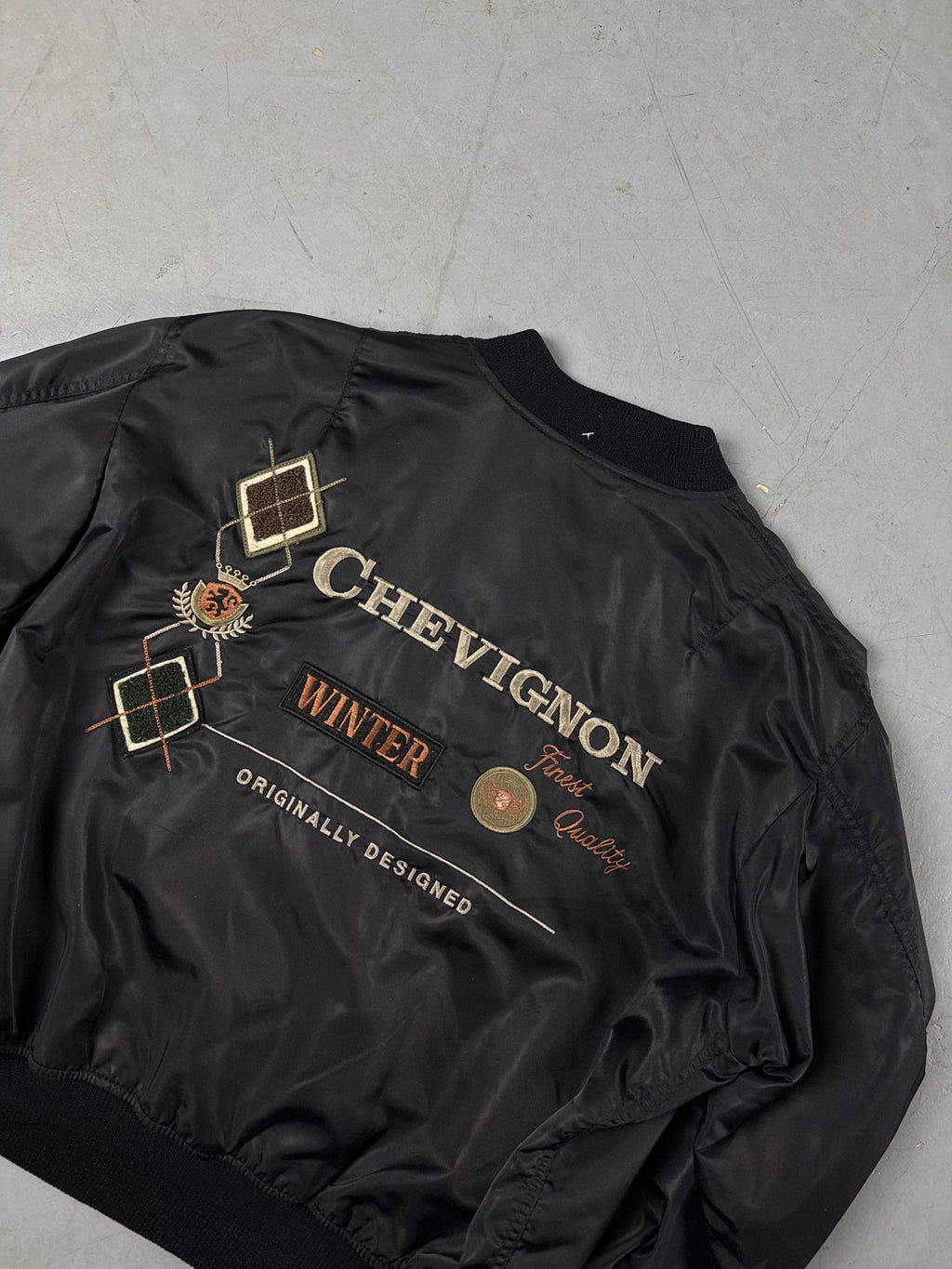 Detailliertes produktbild von hinten