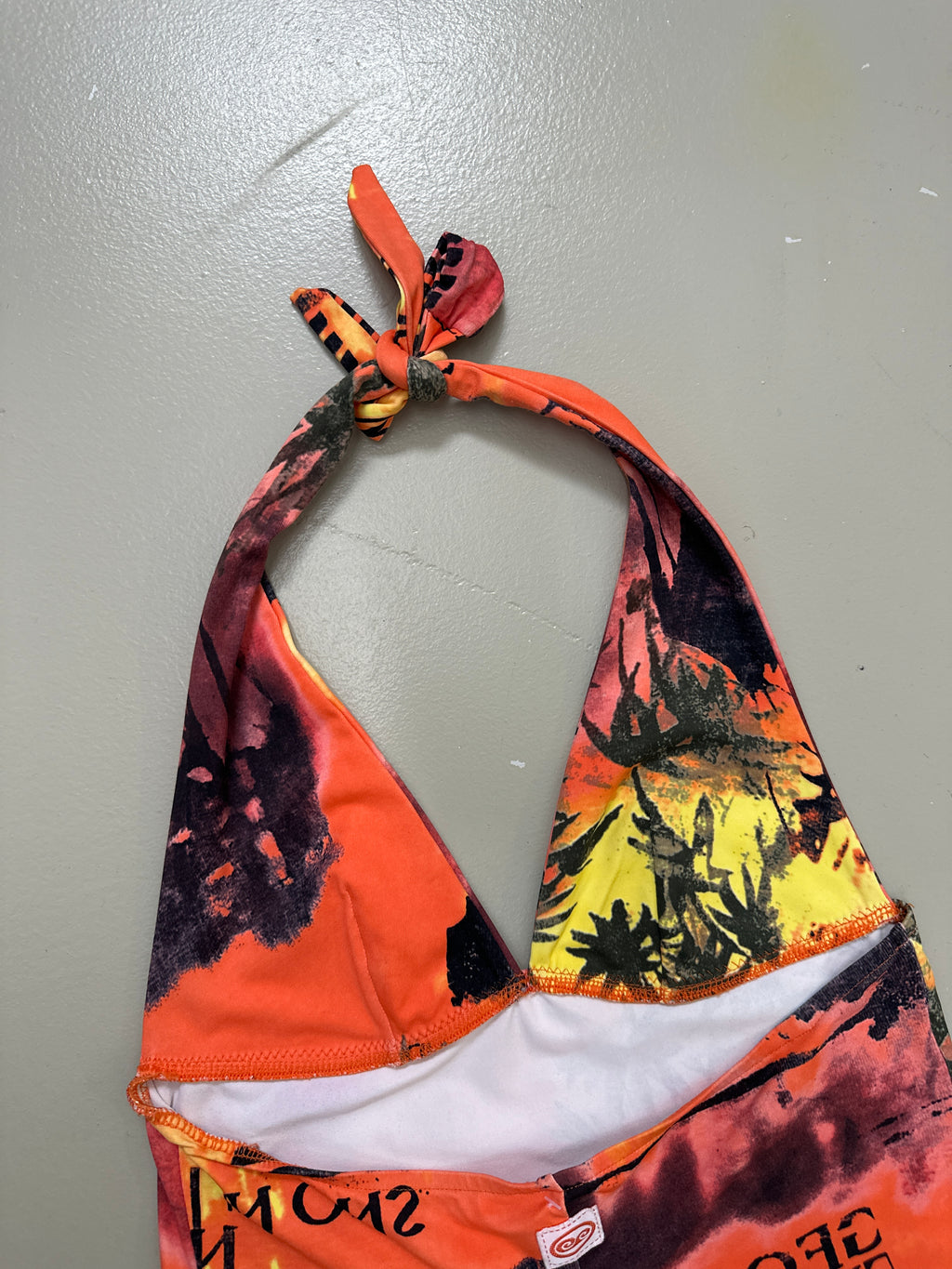 Vintage Orange Beach Printed Dress
für Frauen. Y2K Second Hand 2000s Fashion 