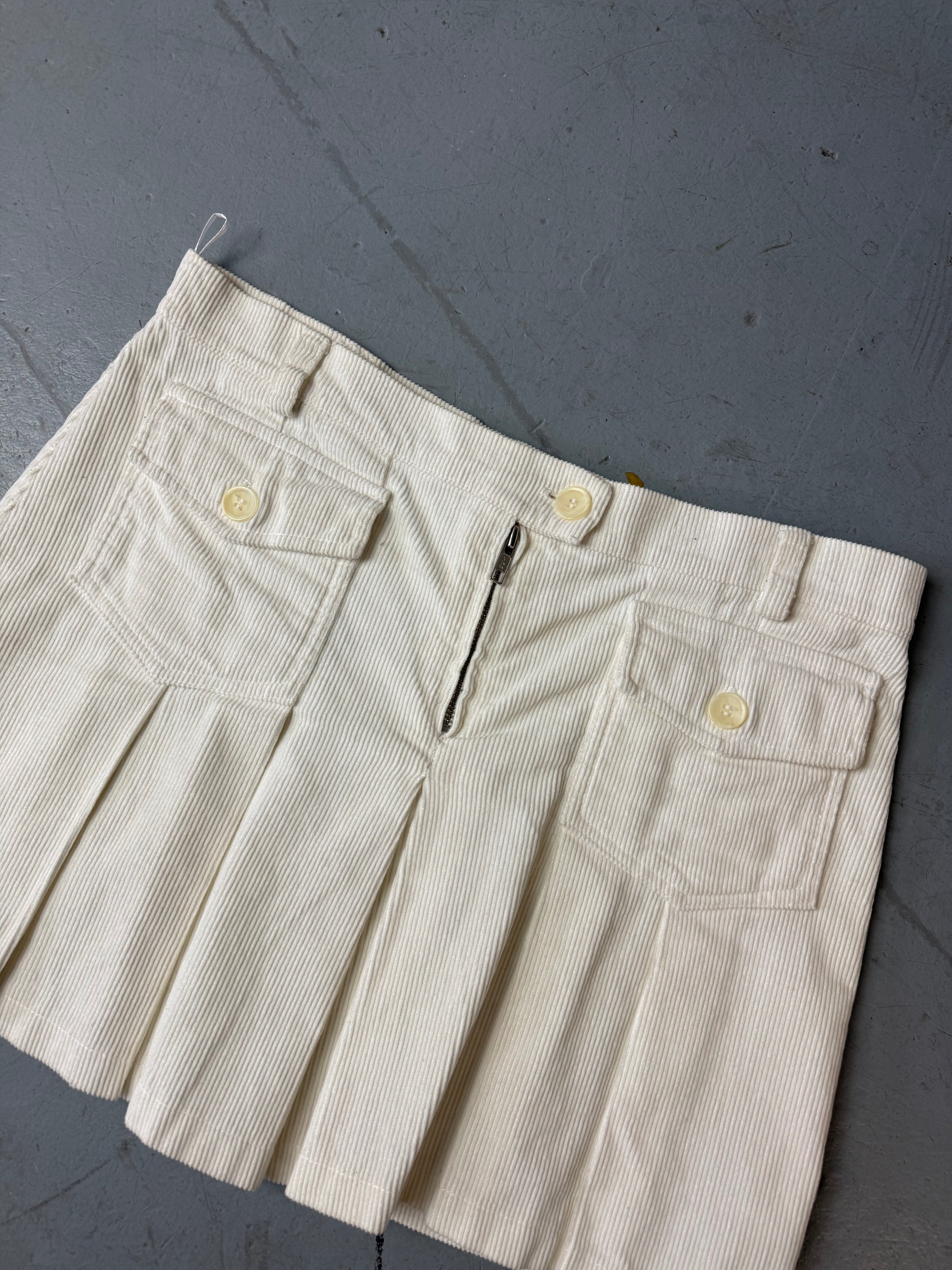Vintage White Pleated Cord Mini Skirt für Damen. Y2K Secondhand 2000s Fashion.