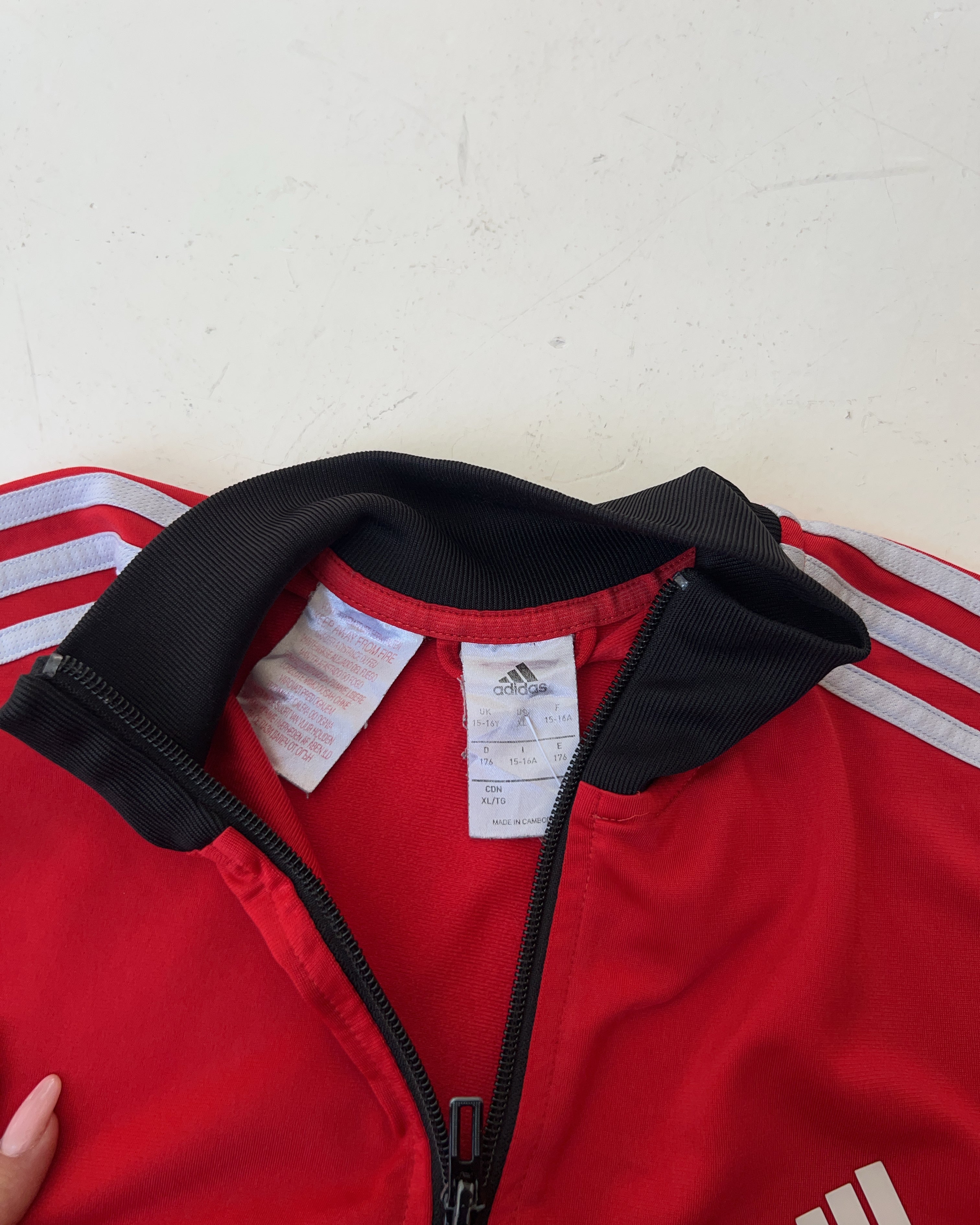 Vintage Adidas Rote Jacke (M)