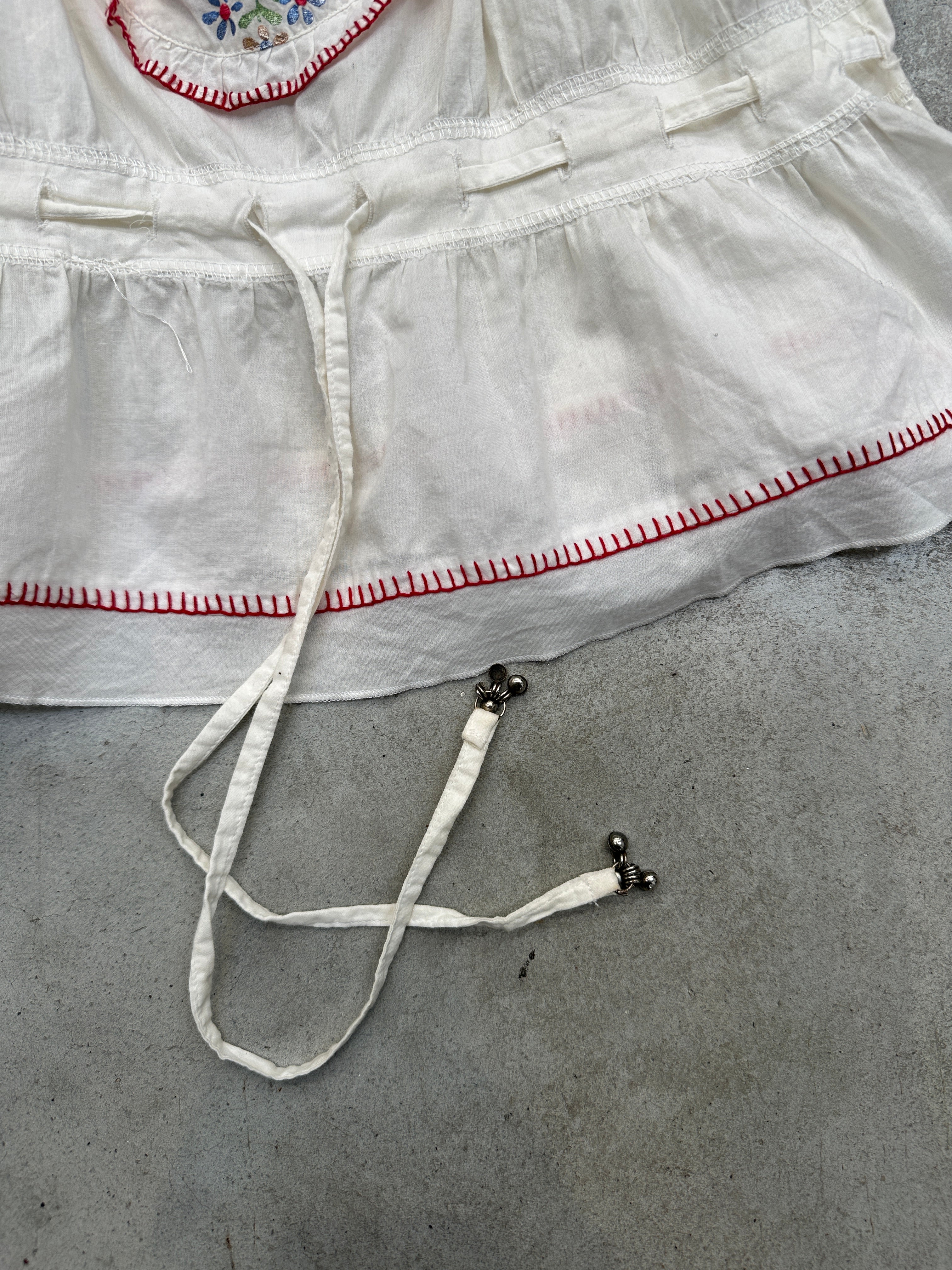 Vintage Dolce&Gabbana White Flower Top S/M