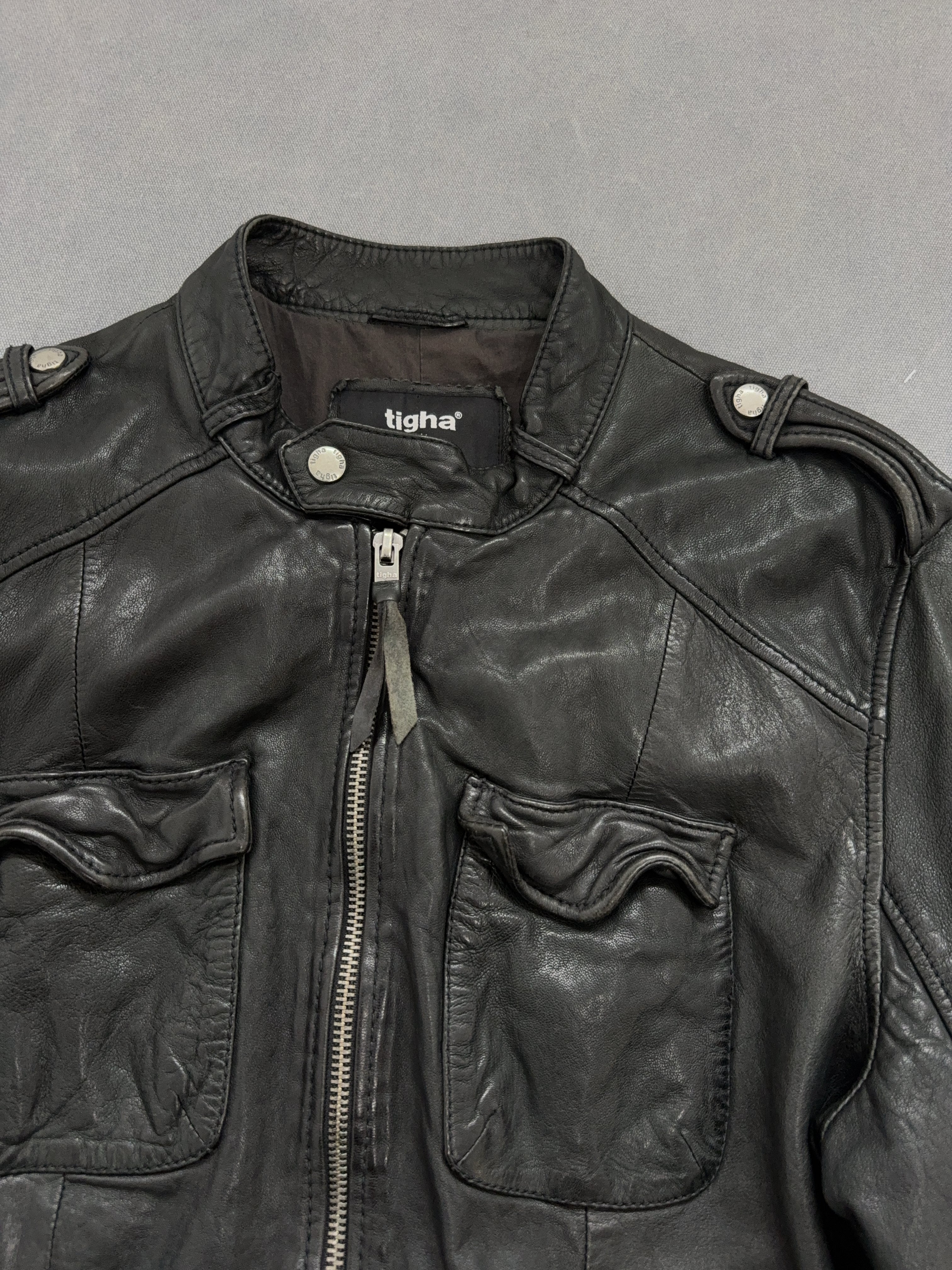 Vintage Tigha Jacke für Herren. Y2K Second Hand 2000s Fashion