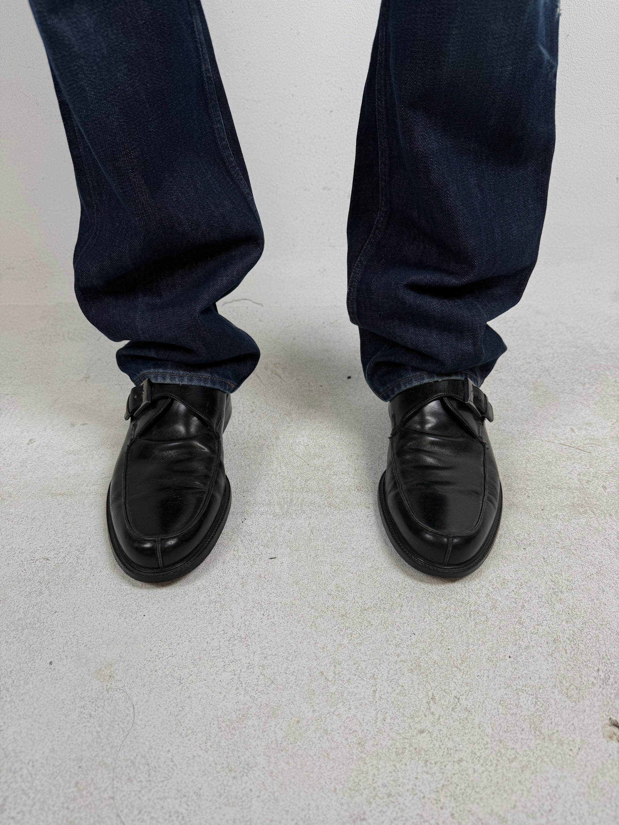 Tragebild von Vintage Salvatore Ferragamo Black Oxford Shoes 41 von vorne