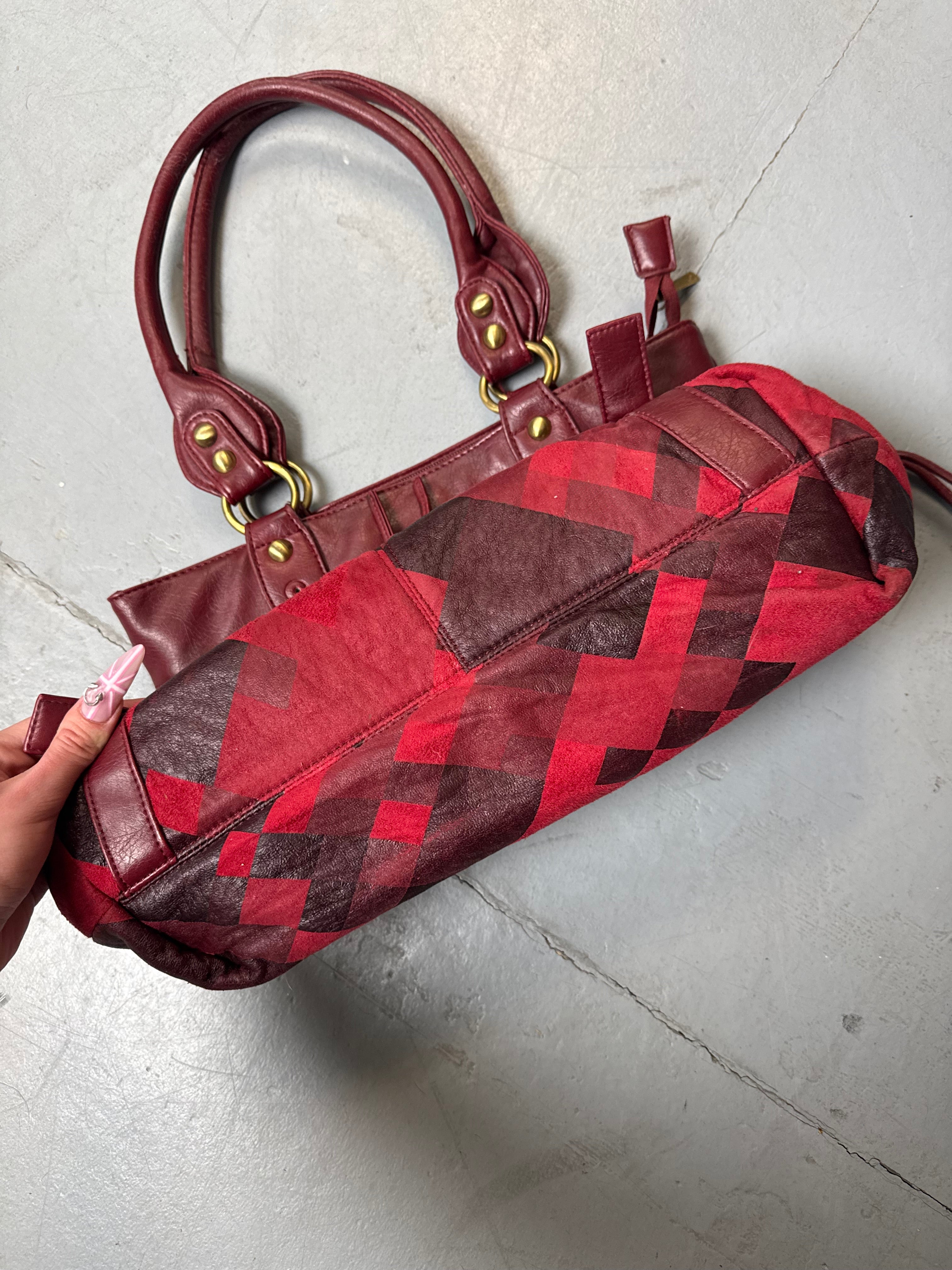 Vintage Vintage Eternal Red Harleqin Print Bag for women. Y2K Second Hand 2000s Fashion 