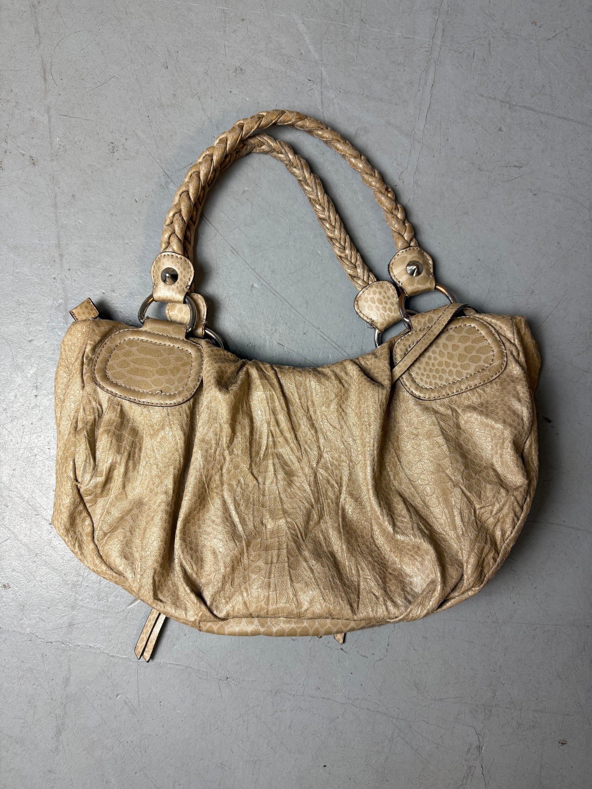 Produktbild von einer Vintage Guess Y2K Beige Snake Optic Bag von Rückseite
