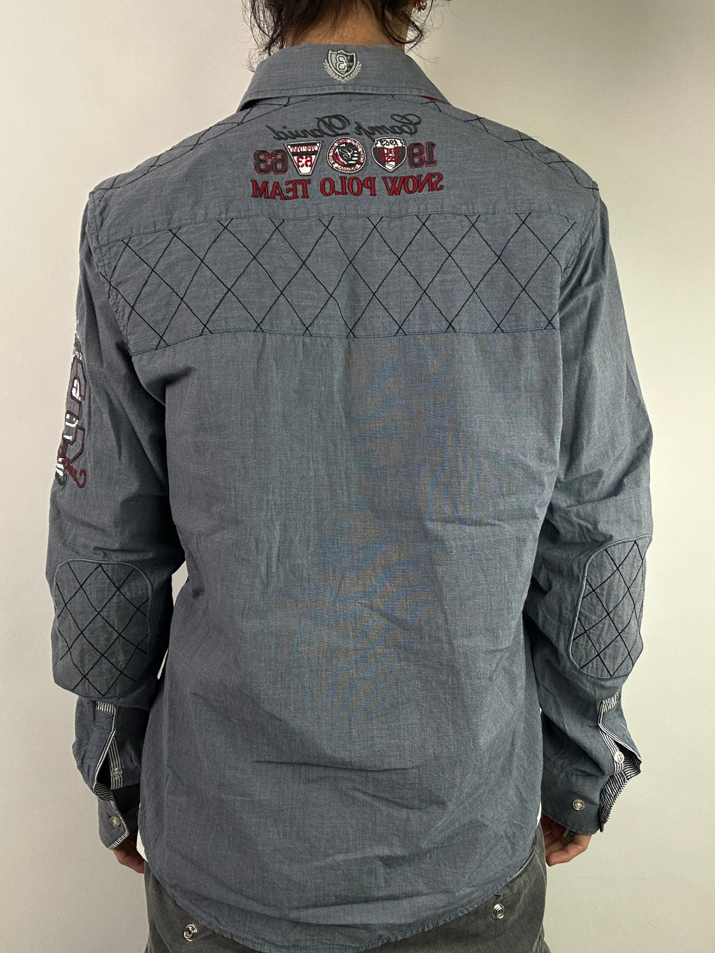 Vintage Camp David Grey Y2K Printed Button Up Shirt M/L