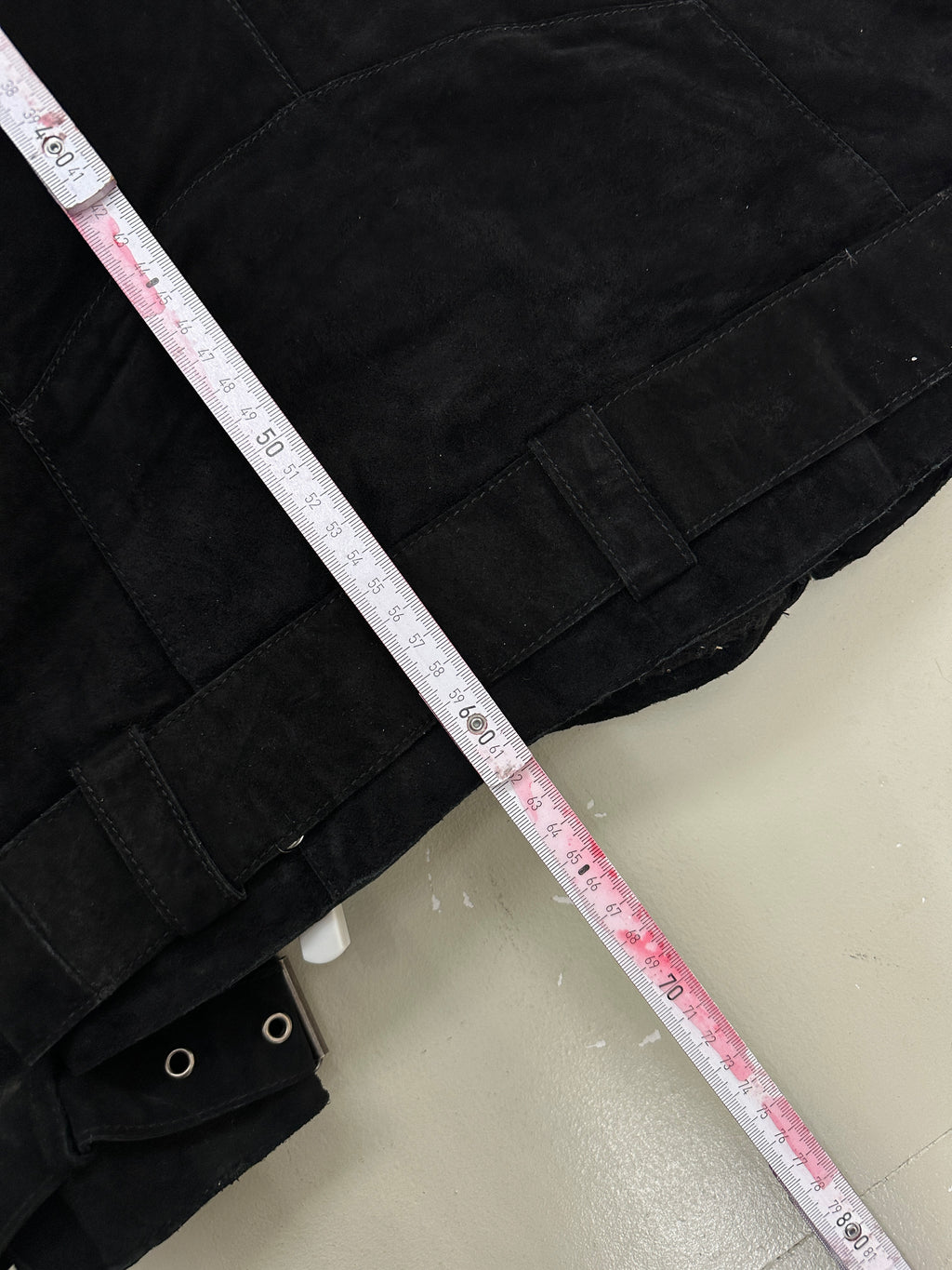 Vintage Black Asymetrical Sherling Jacket
für Herren. Y2K Second Hand 2000s Fashion 