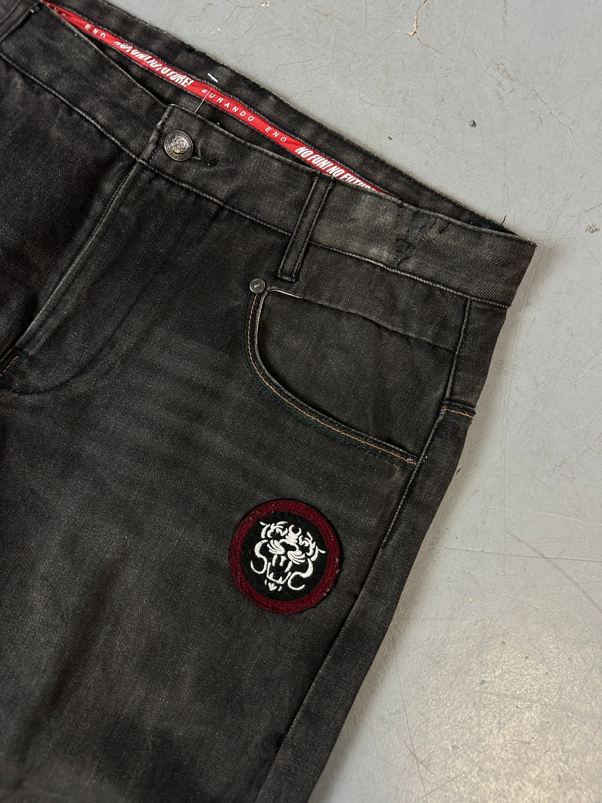 Detailliertes Produktbild von vorne