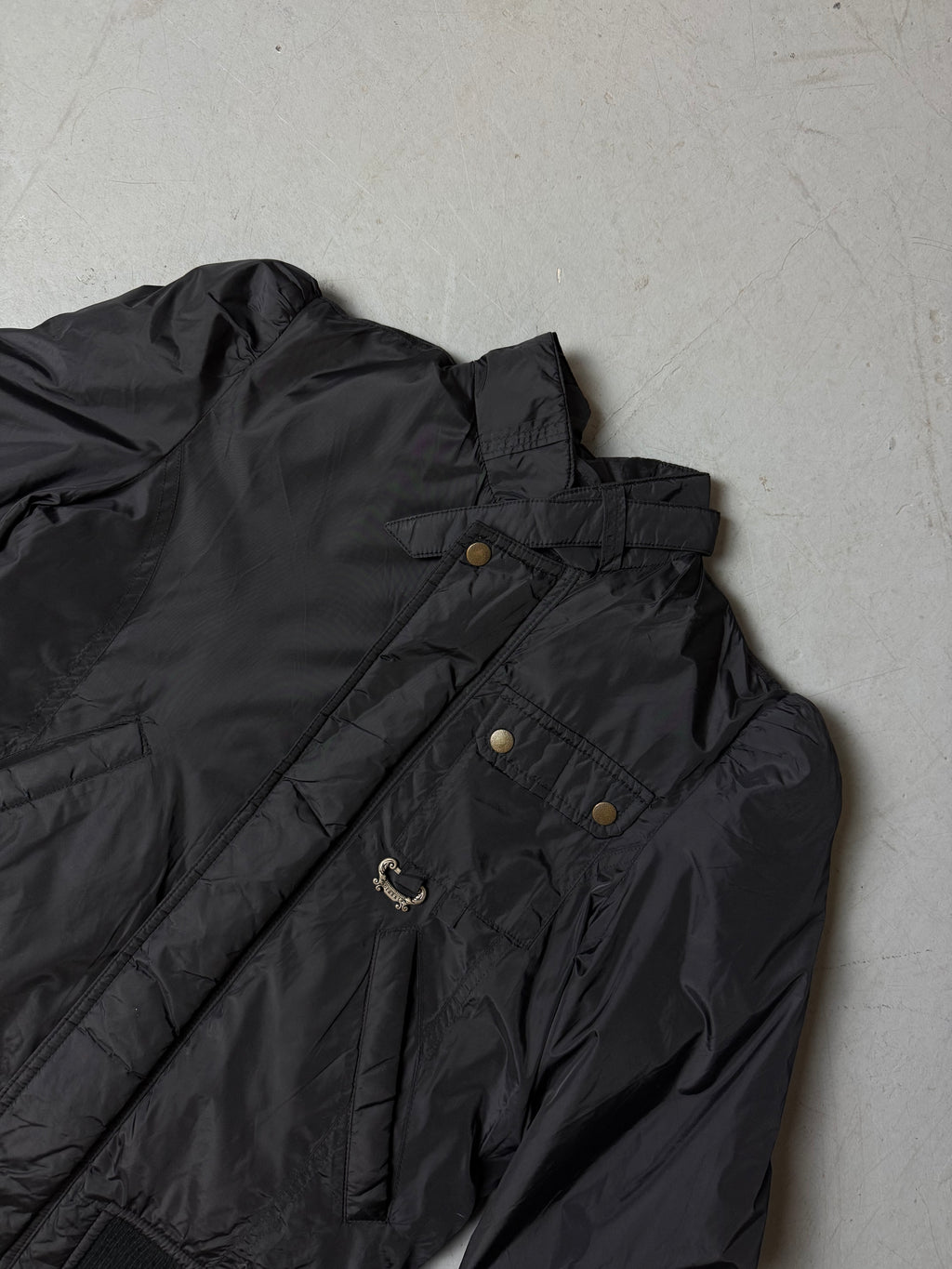 Detailbild von einer Vintage Diesel Black Jacket von Kragen