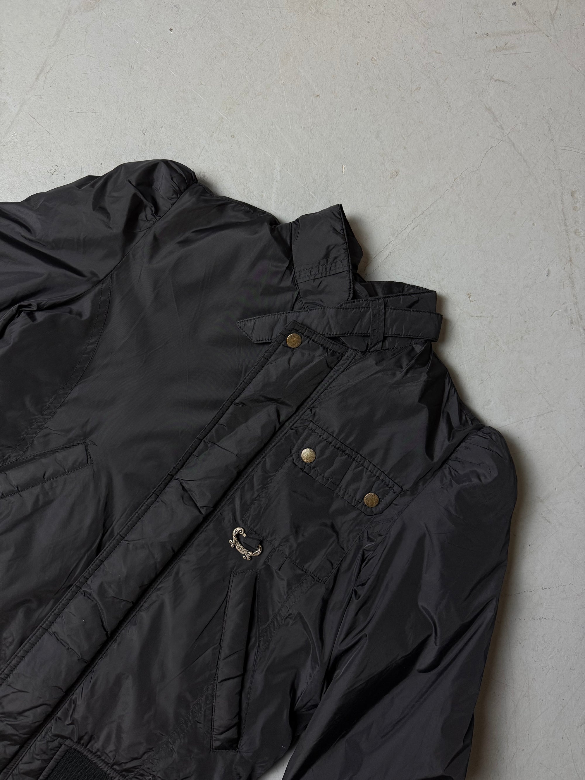 Detailbild von einer Vintage Diesel Black Jacket von Kragen