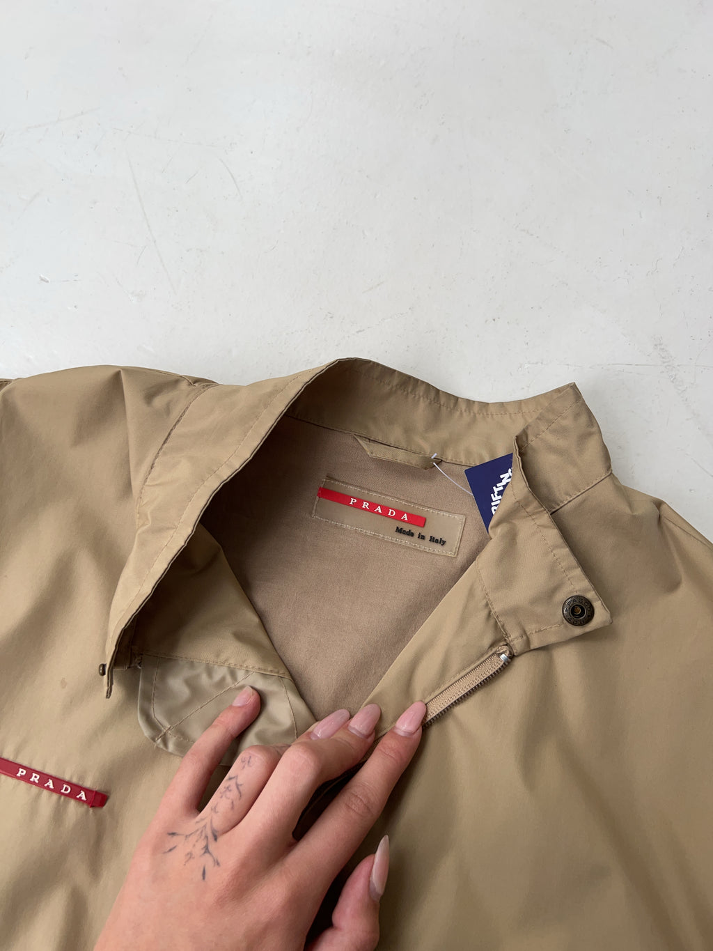 Vintage Prada Beige Windbreaker (L)