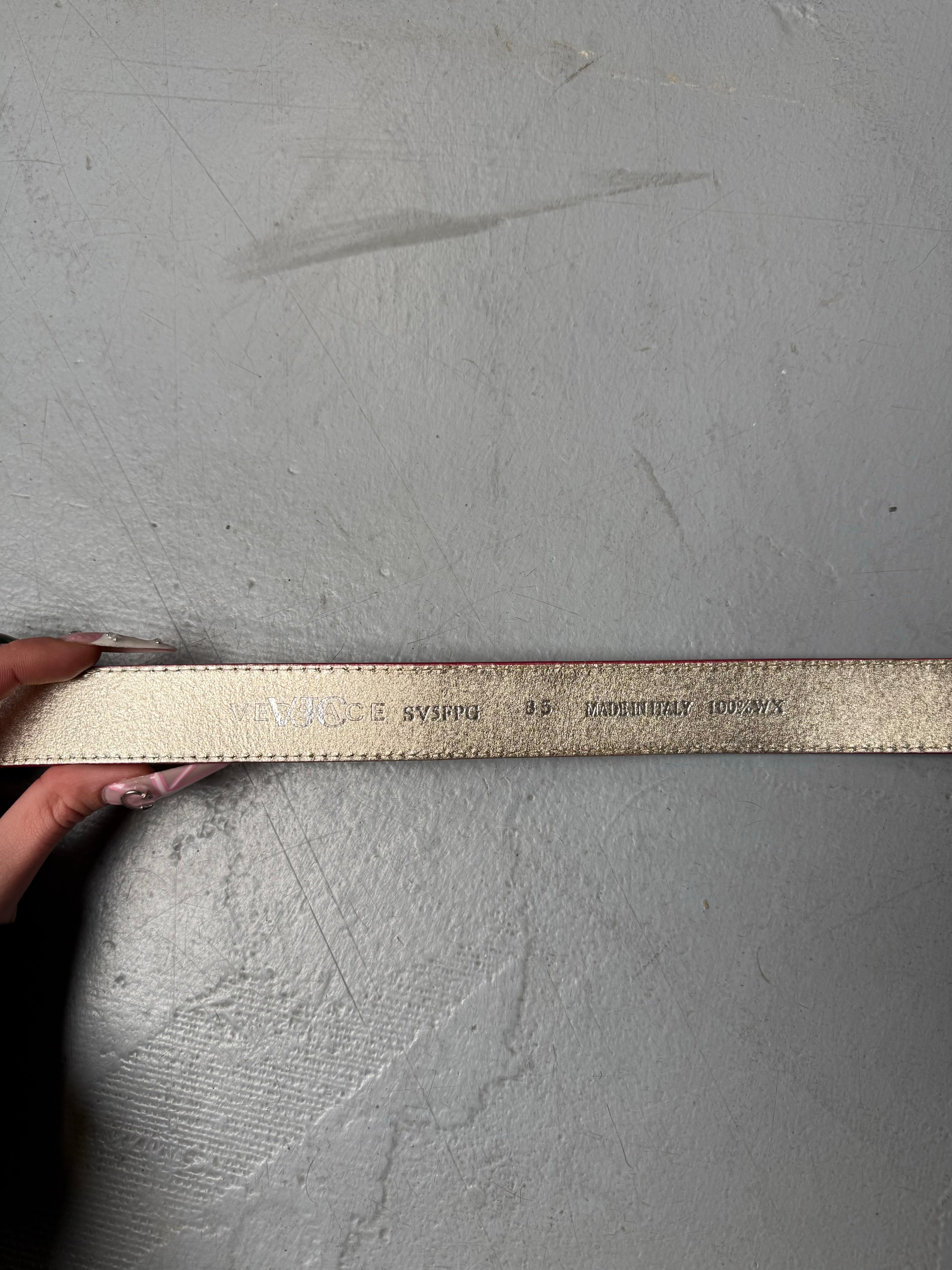 Vintage Versace Jeans Couture Red Belt. Y2K Secondhand 2000s Fashion.