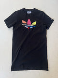Vintage Adidas Oversized T-Shirt Dress für Damen. Y2k Second Hand 2000s Fashion.