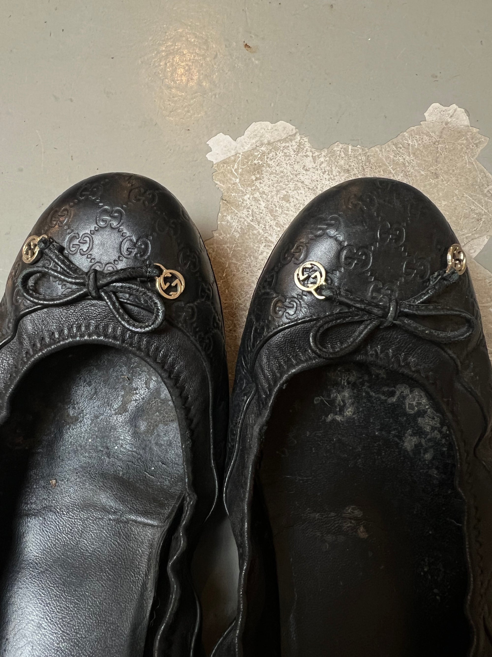 Vintage Gucci Black Ballerinas 38