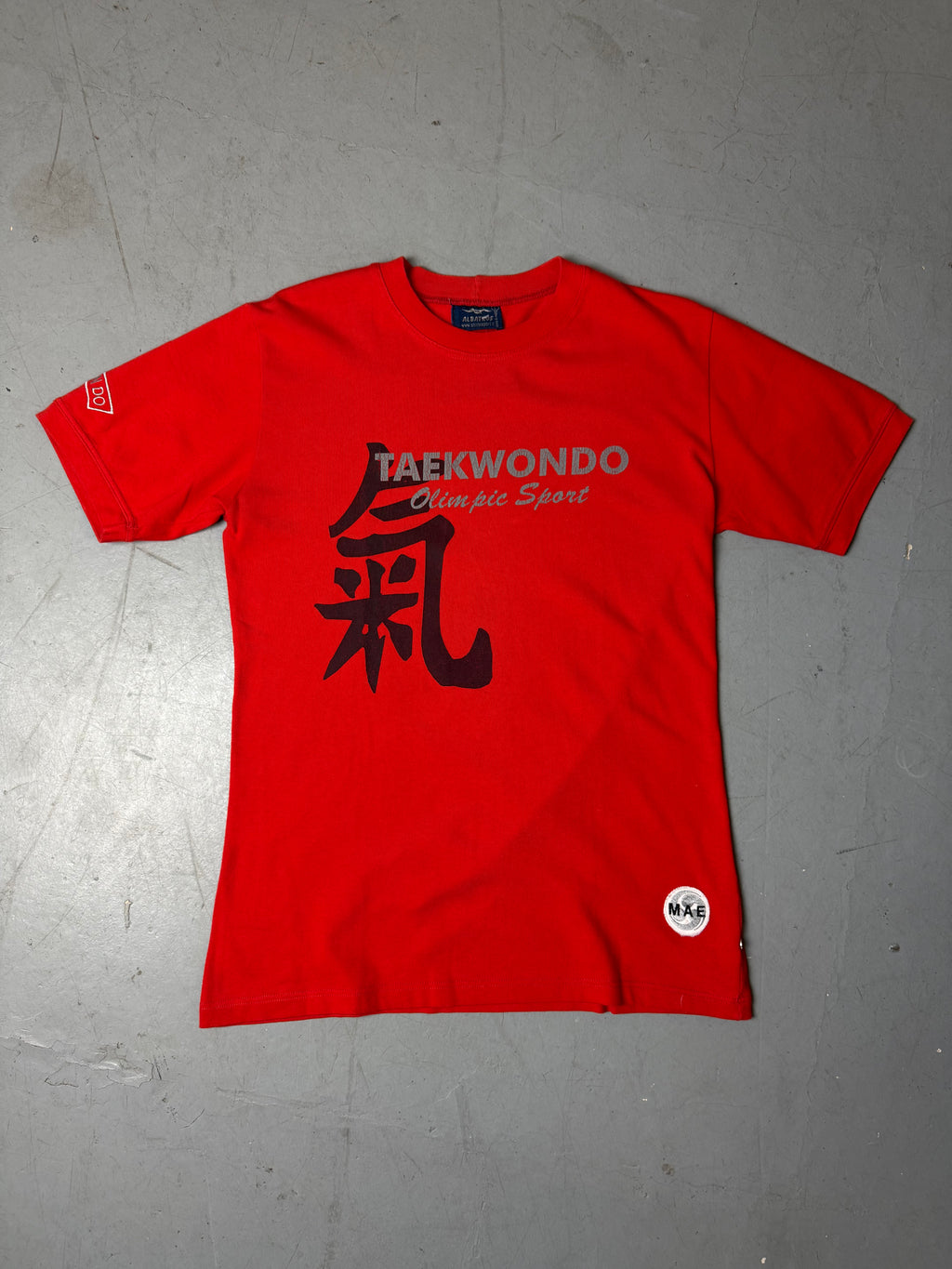 Vintage Red Taekwondo T-Shirt L