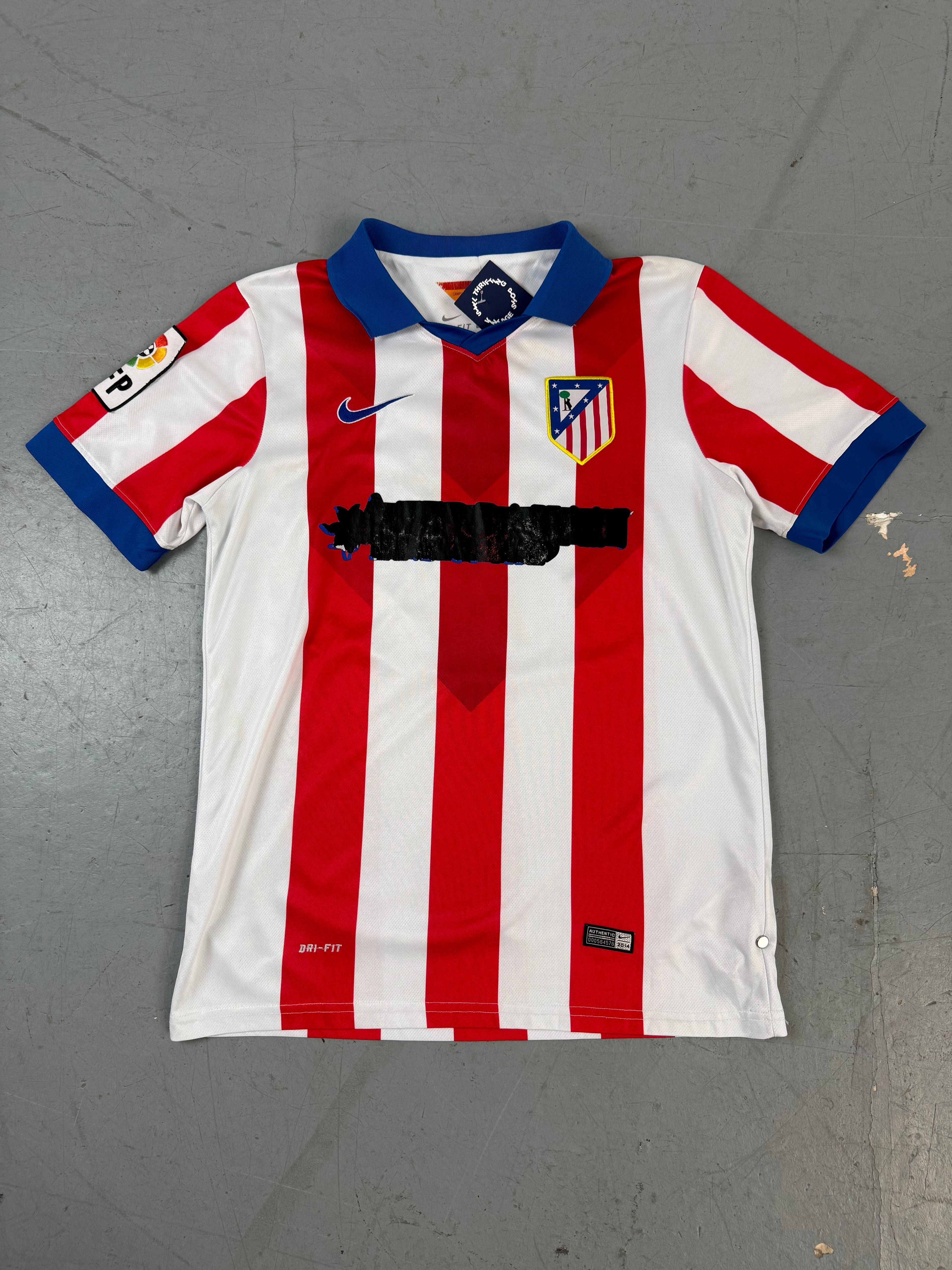 Vintage Nike Atlético Madrid 22/23 Home Jersey für Männer. Secondhand Y2K 2000s Fashion