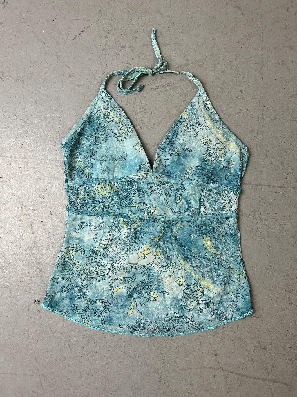 Vintage Blue Paisley Neckholder Top für Damen. Y2K Second Hand 2000s Fashion