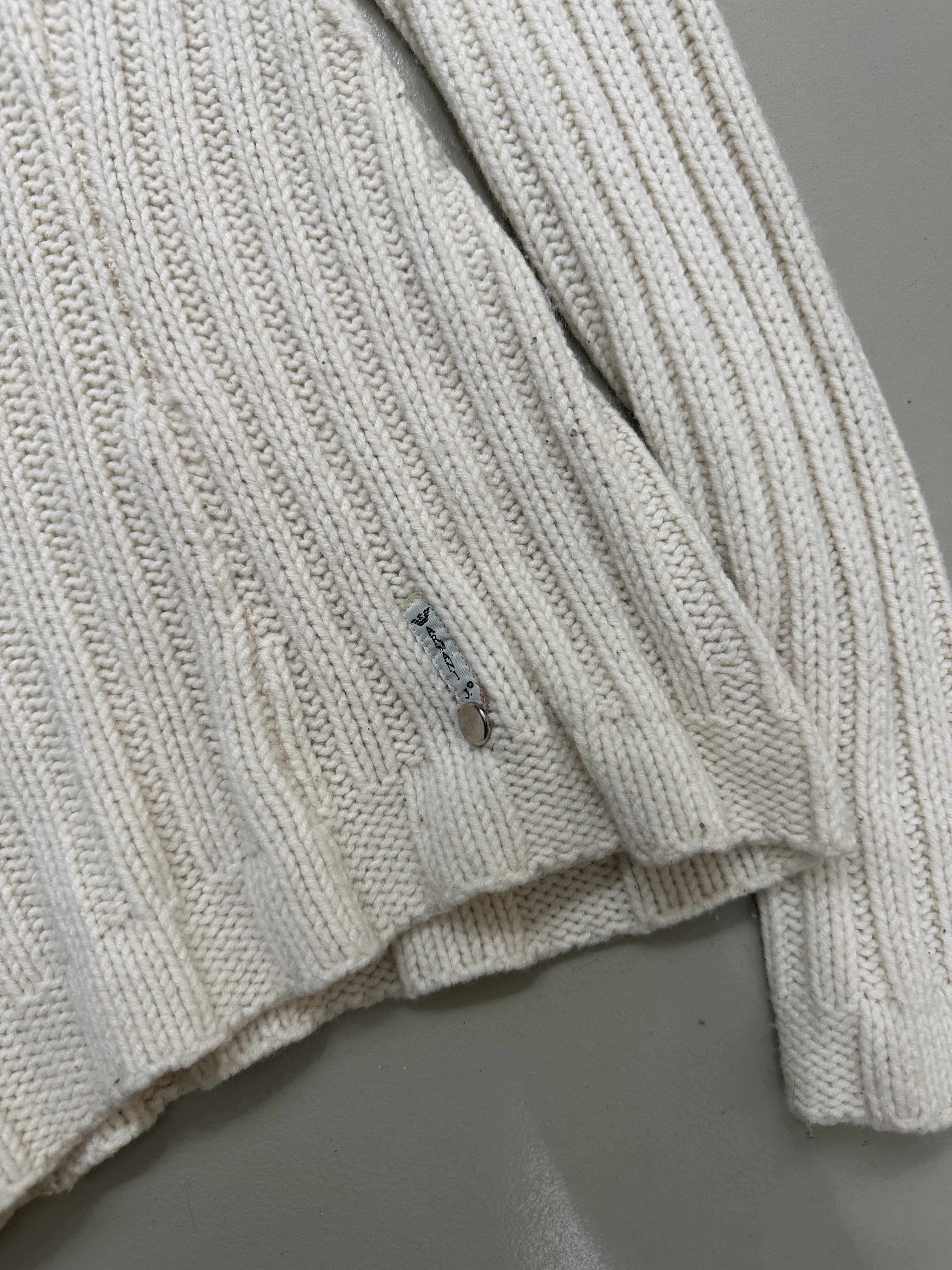 Vintage Armani Jeans Cream Turtleneck Knit Sweater für Herren. Y2K Second Hand 2000s Fashion