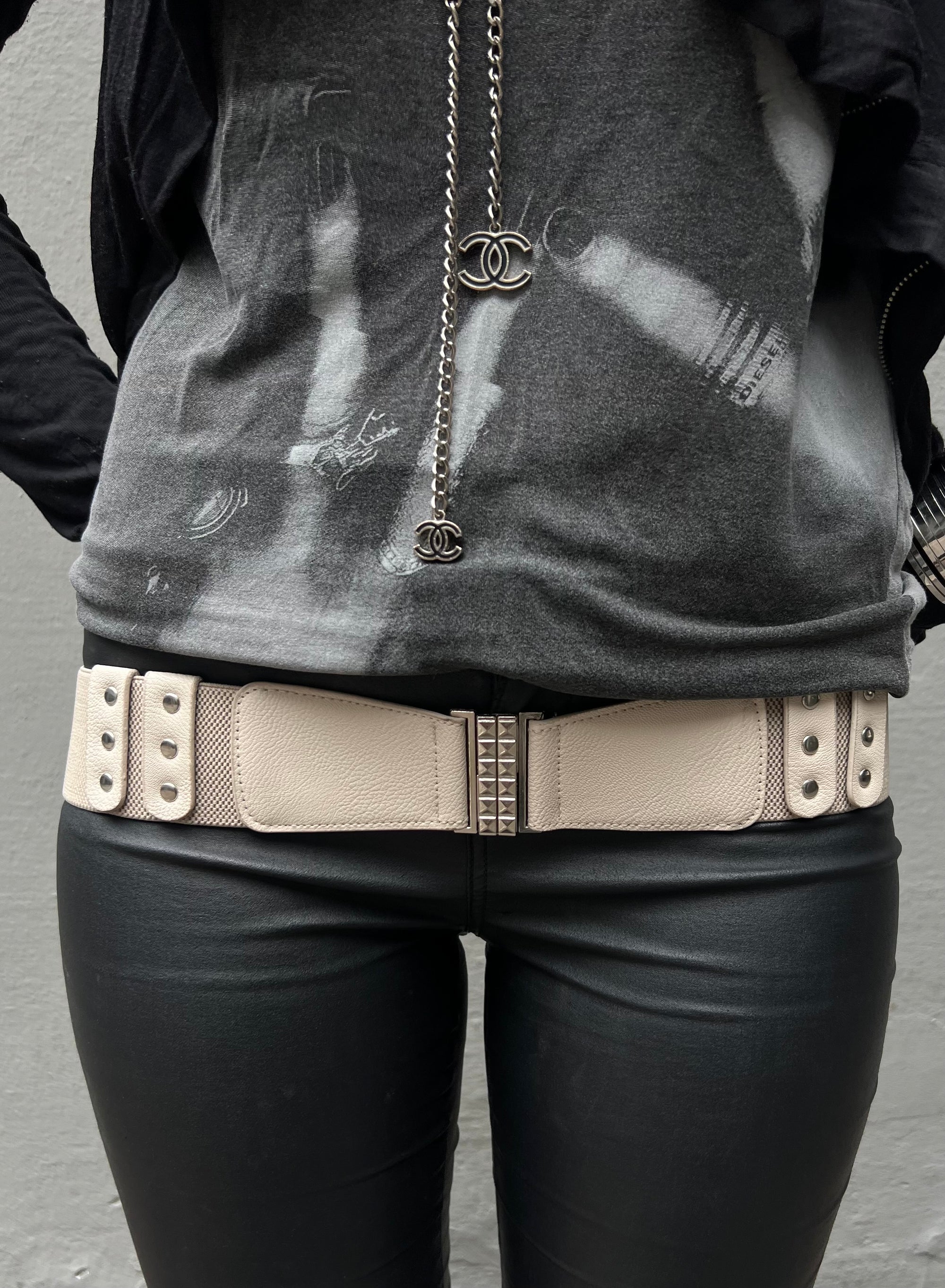 Vintage Beige/White Studded Belt