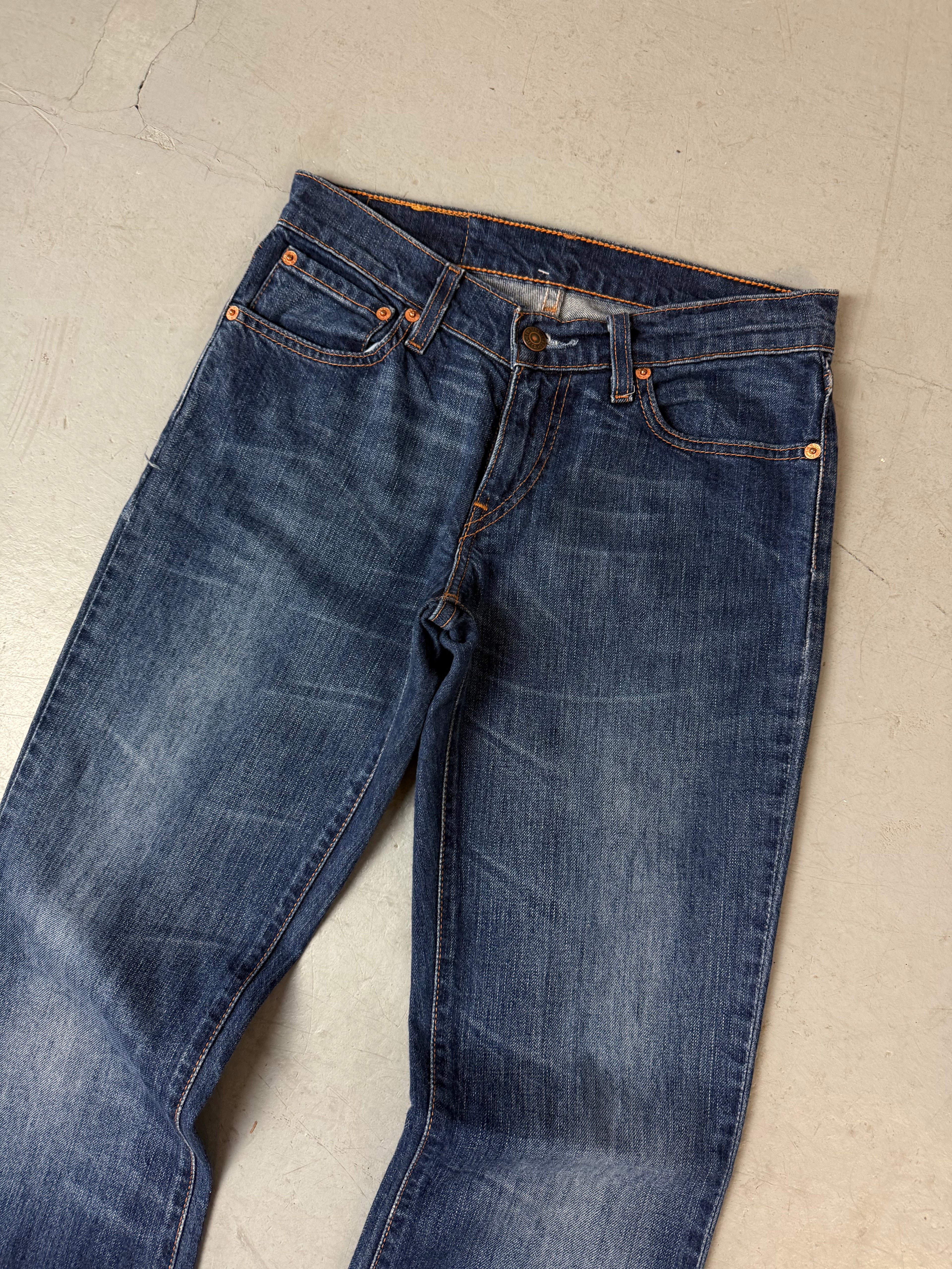 Vintage Levi’s Bootcut Jeans für Frauen. Y2K 2000s Fashion 