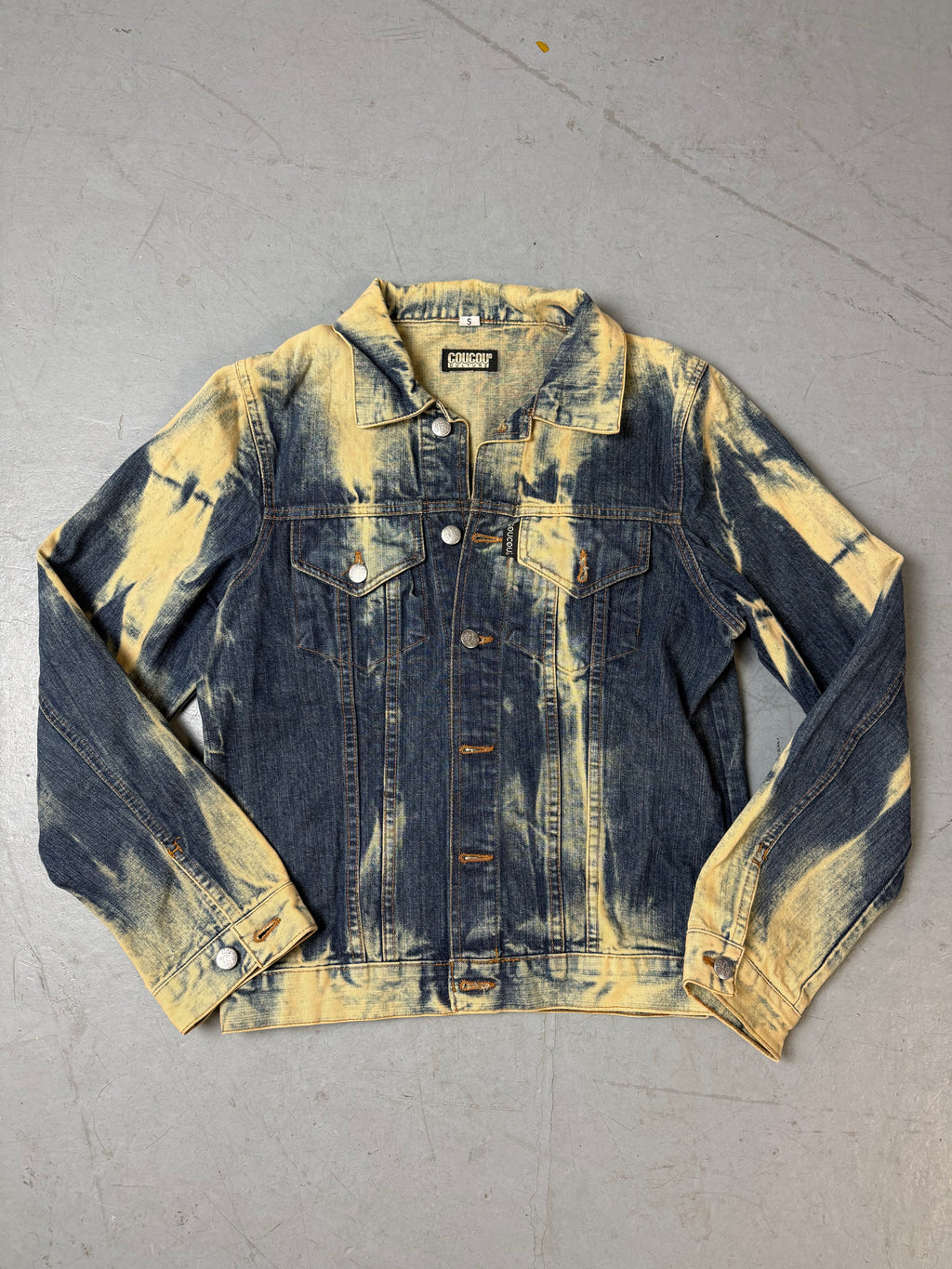 Produktbild von Vintage Bleach Washed Denim Jacket Von vorne