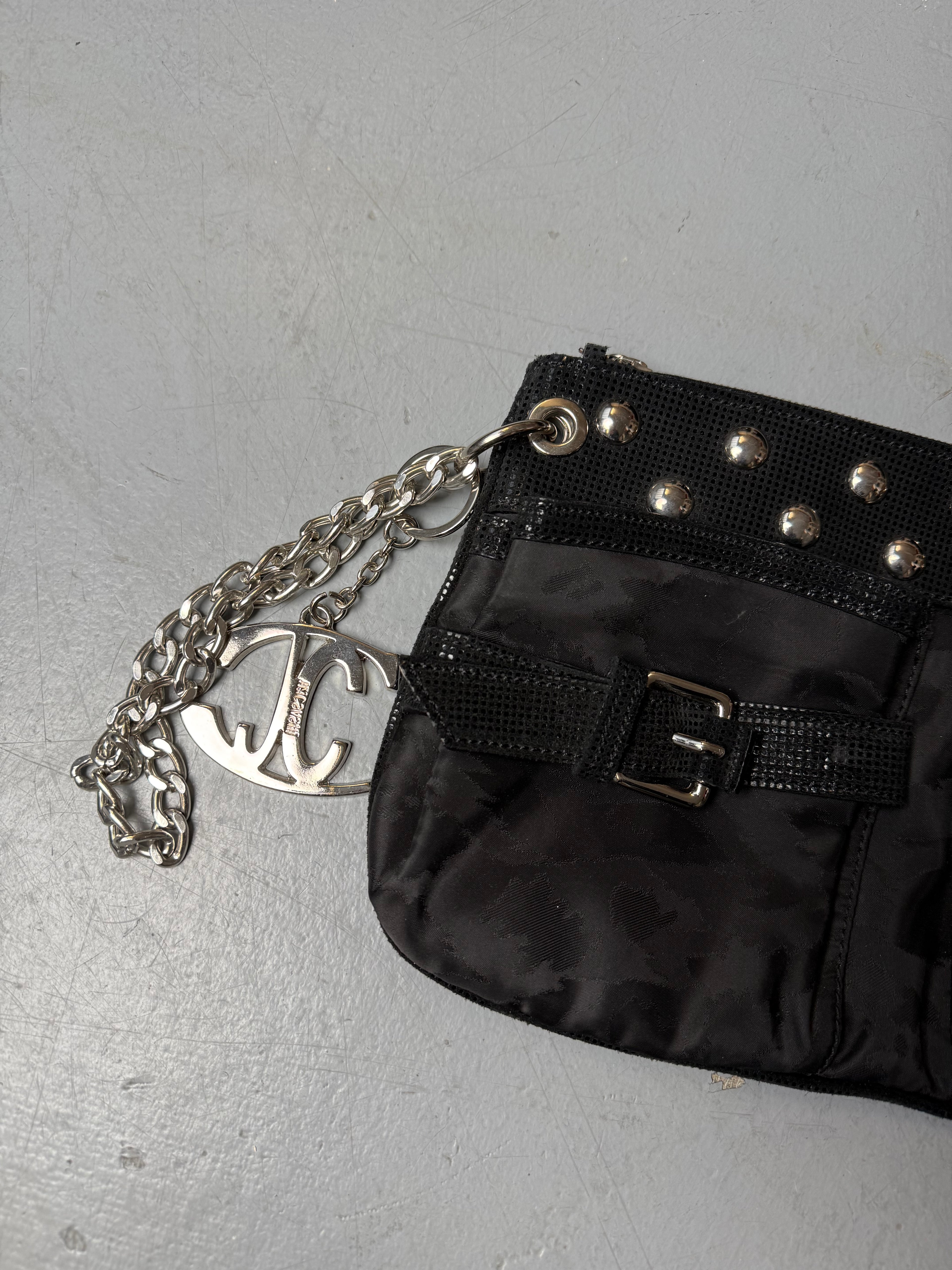 Vintage Just Cavalli Black Studded Clutch with Charms für Damen. Y2K Secondhand 2000s Fashion.