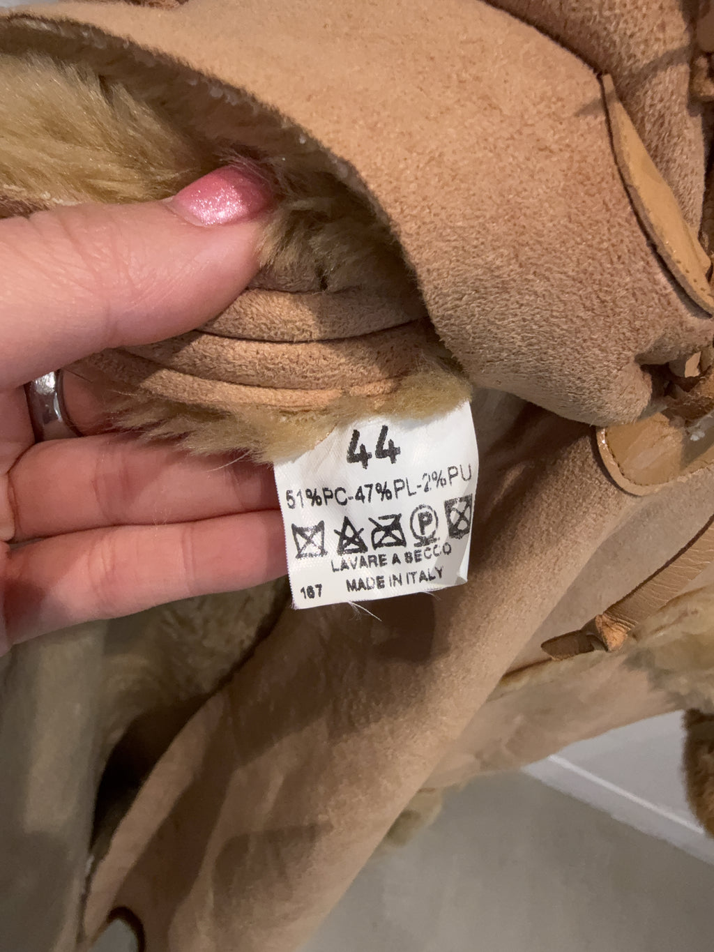 Lavare & Becco Beige Mantel (XL)