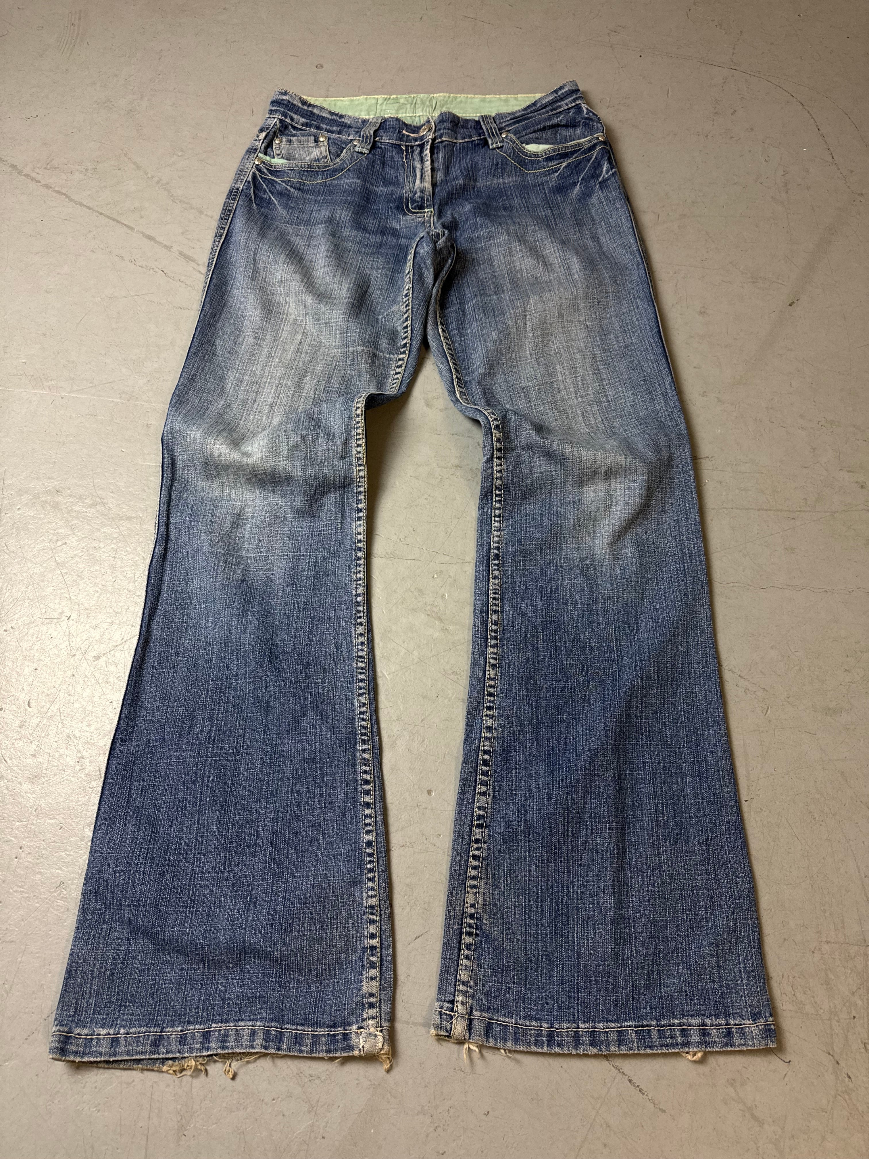 Productbild von Vintage Low Waist Straight Leg Denim M von vorne