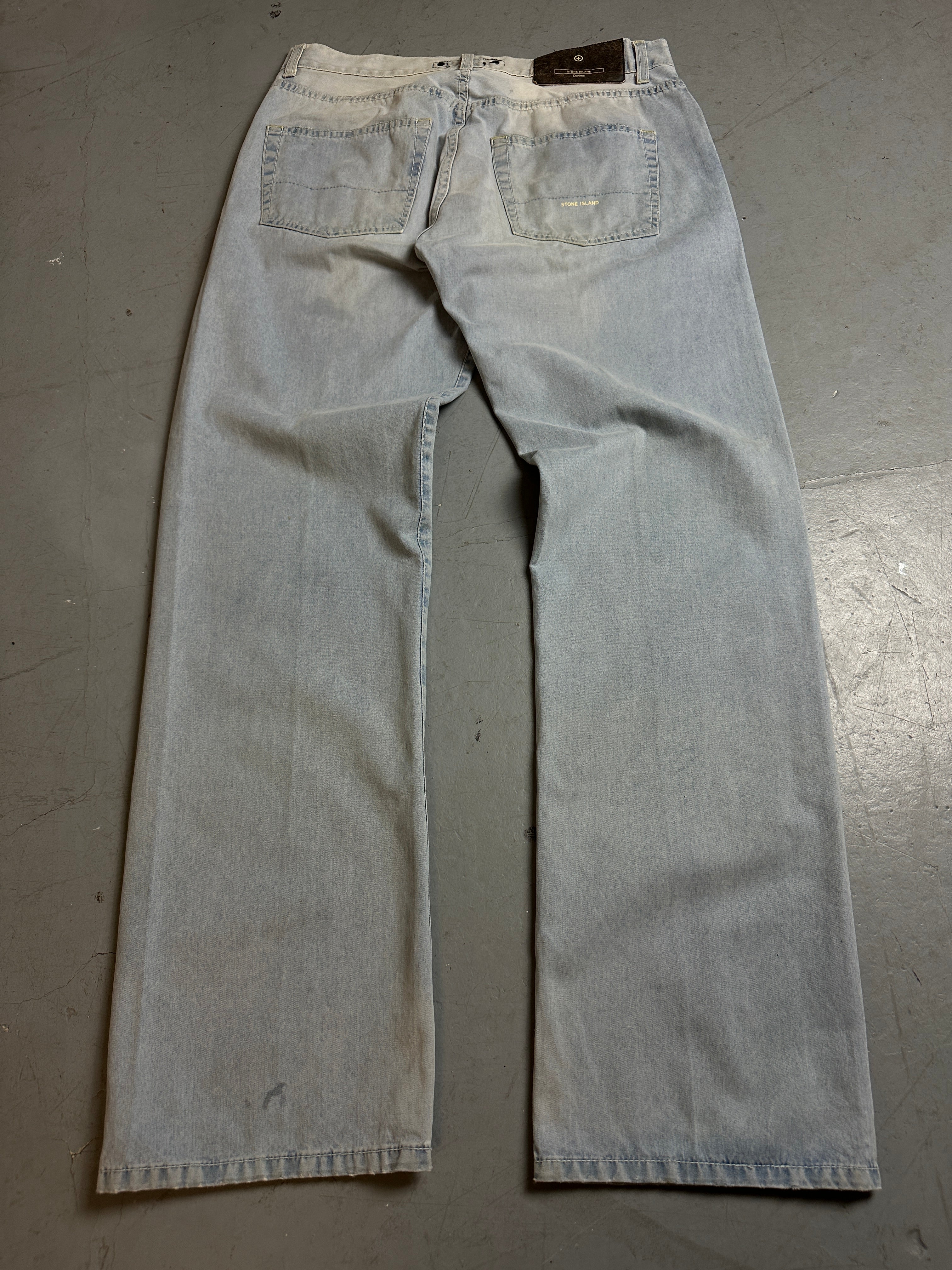 Produktbild von Vintage Stone Island Light Blue Denim M/L von hinten 