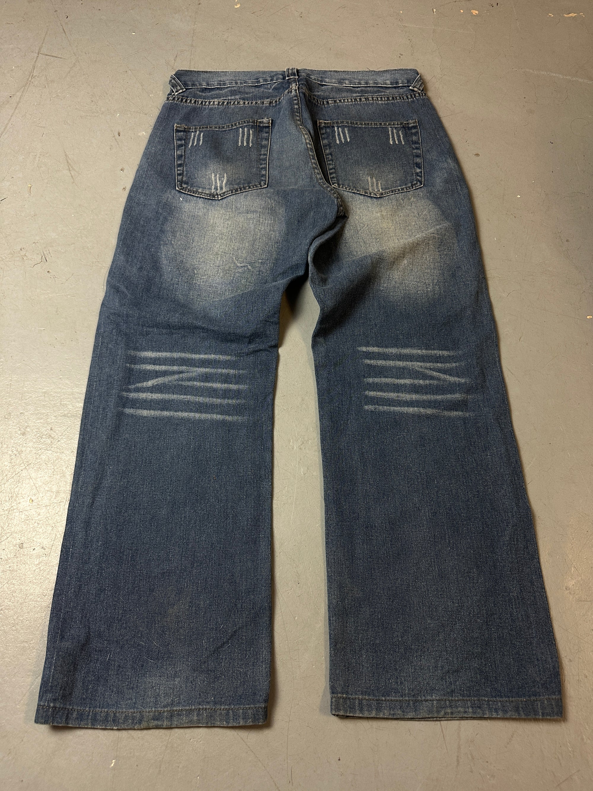 Produktbild von Vintage Ed Hardy Printed Tiger Denim von hinten