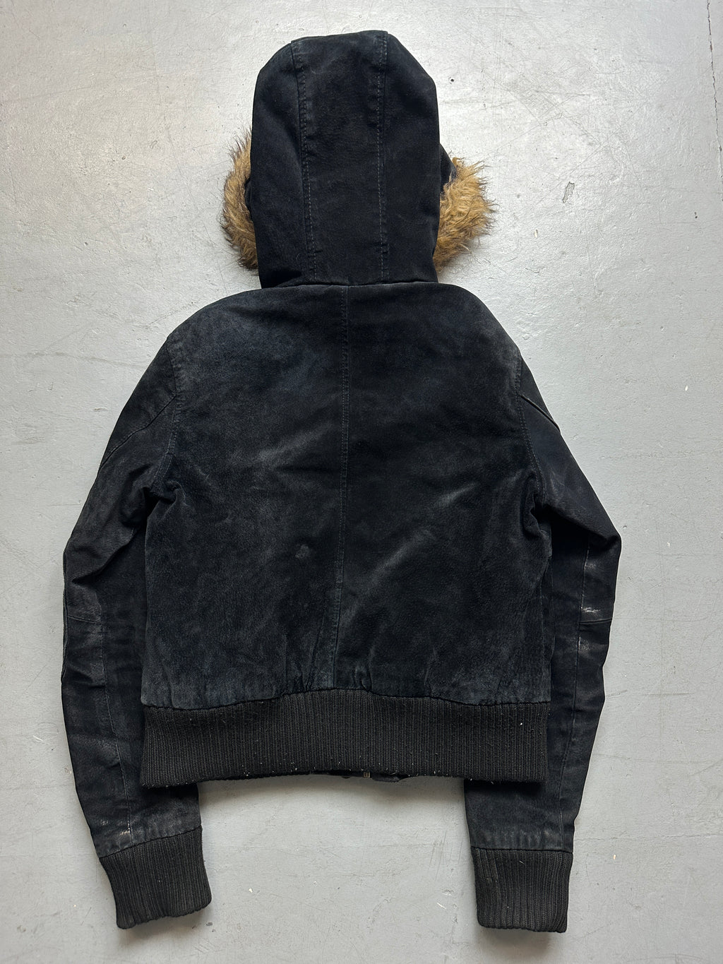 Vintage Mustang Black Fur Hooded Leather Jacket for women. Y2K Second Hand 2000s Fashion 