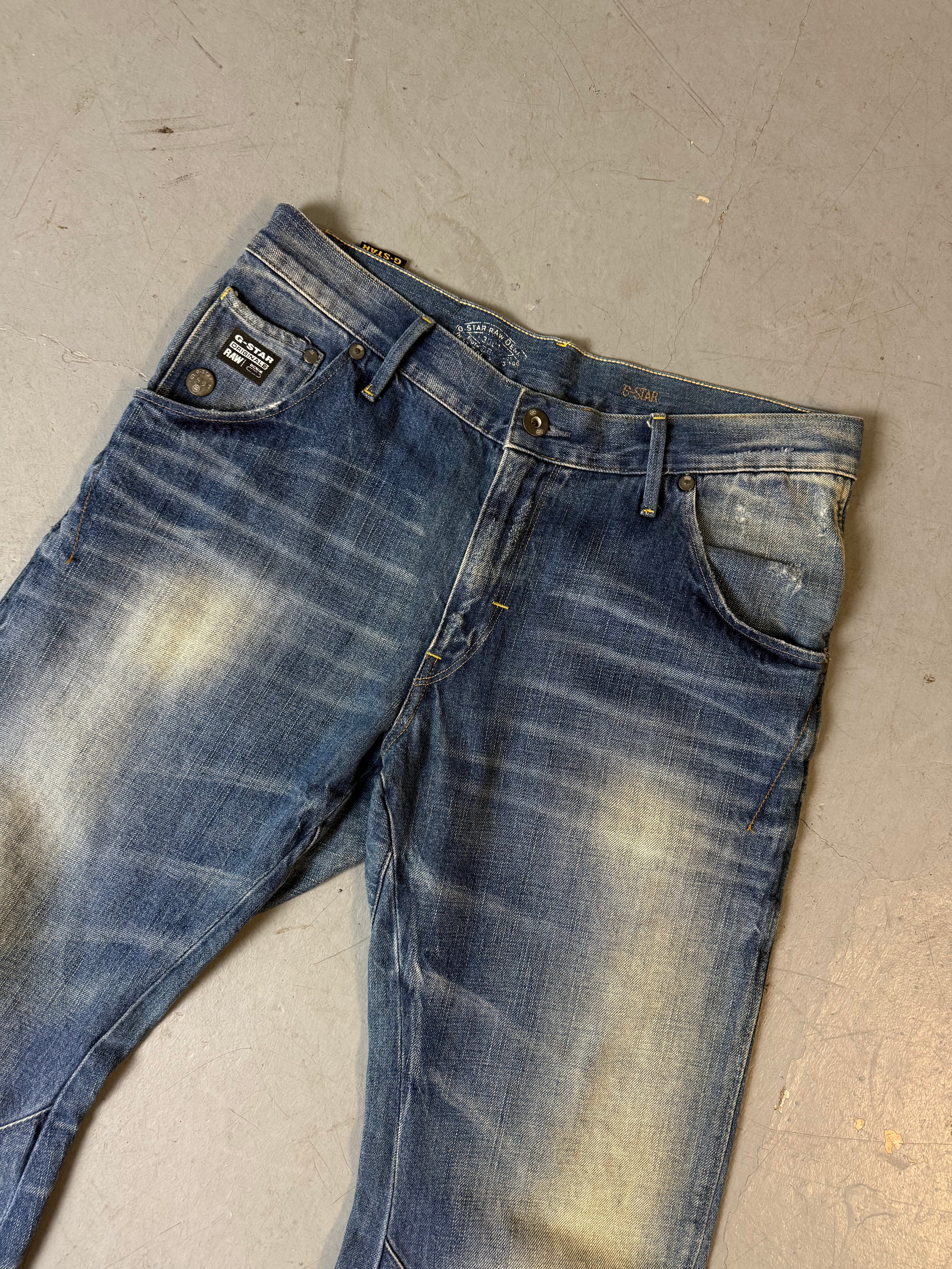 Detailliertes Produktbild von Vintage G-Star Raw GS01 Washed Denim Jeans M/L von vorne