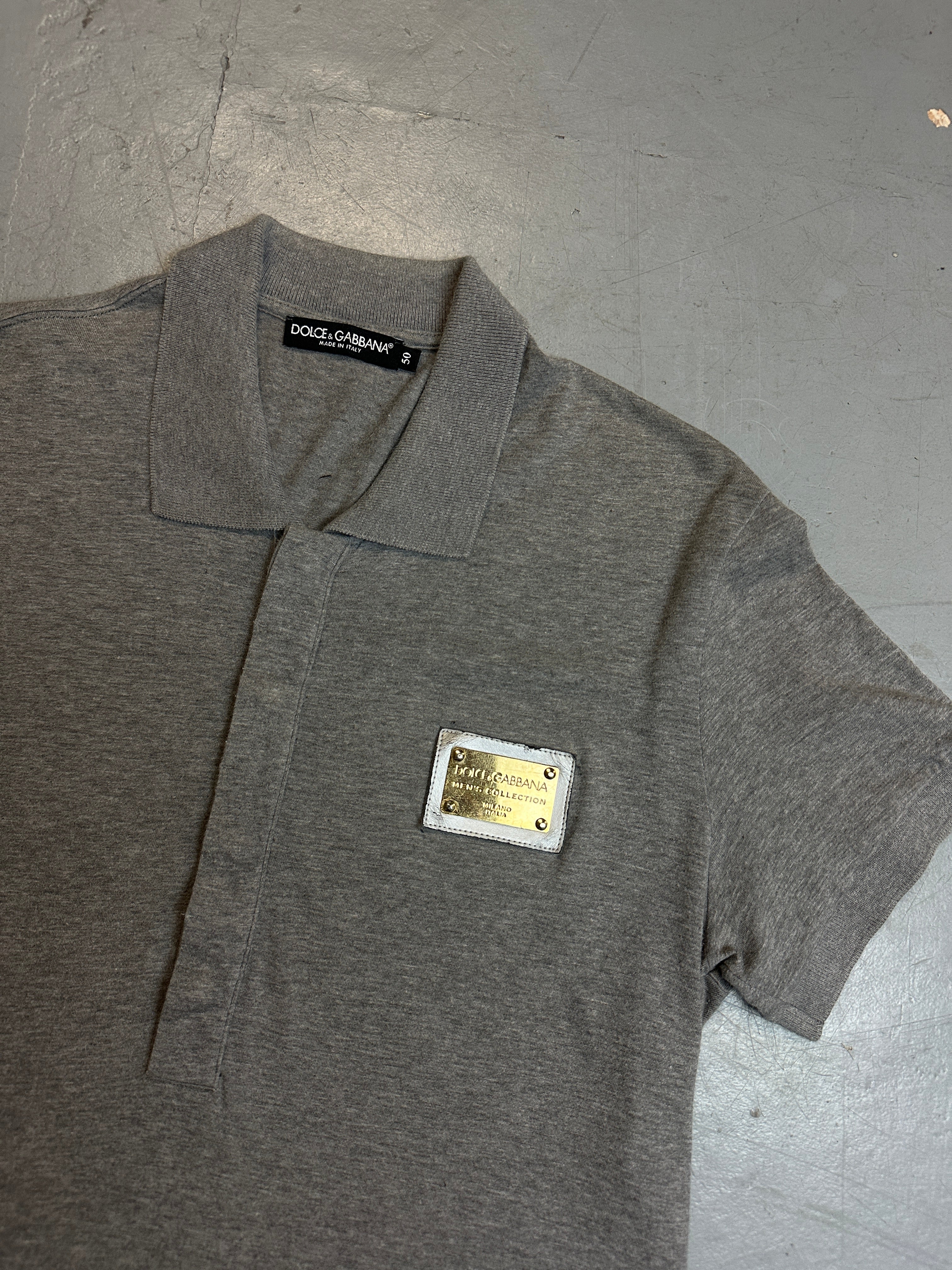 Vintage Dolce&Gabbana Grey Polo Shirt für Herren. 2000s Second Hand 2000s Fashion