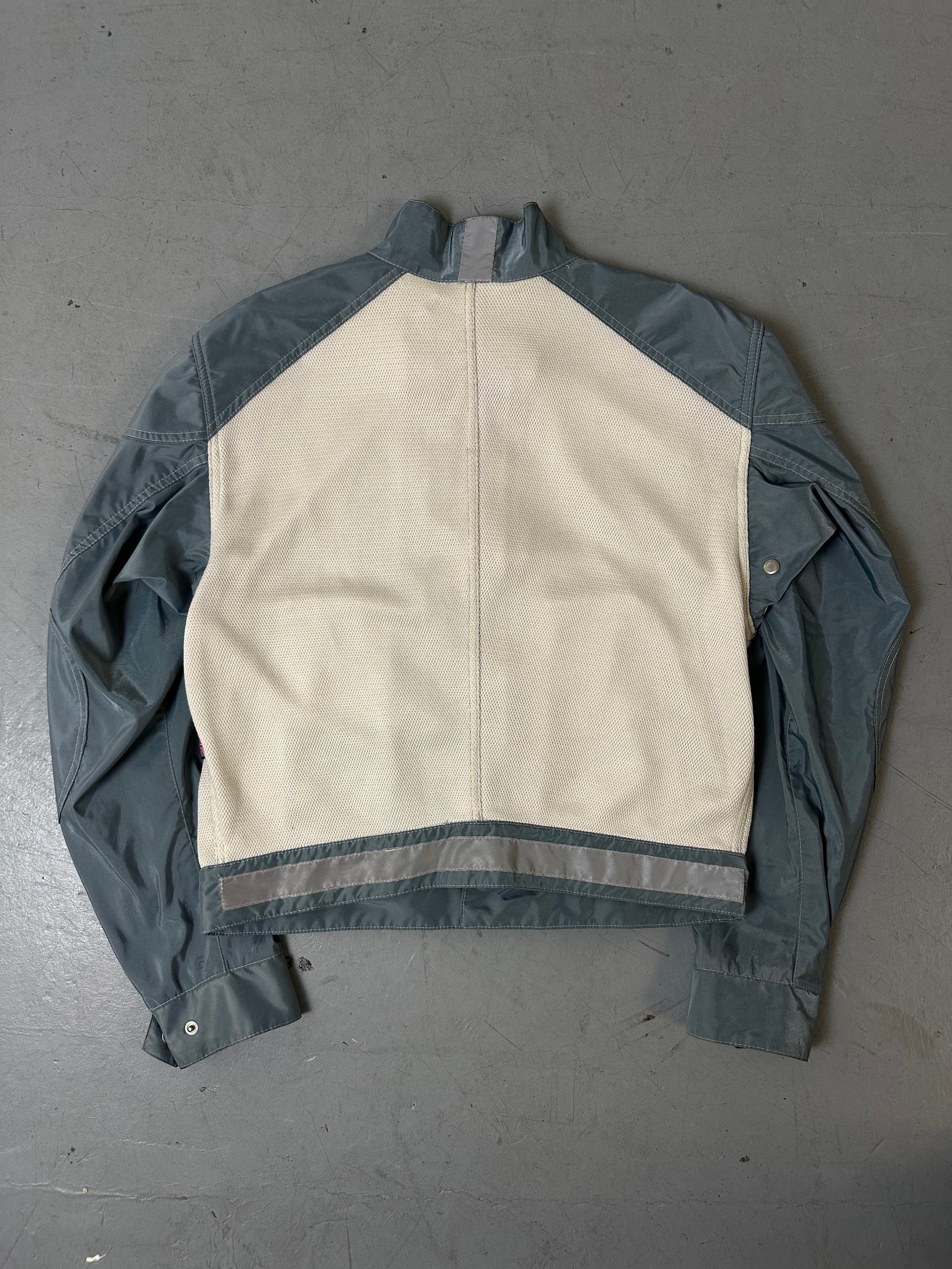 Eine blau weiße Übergangsjacke von Belstaff in M/L