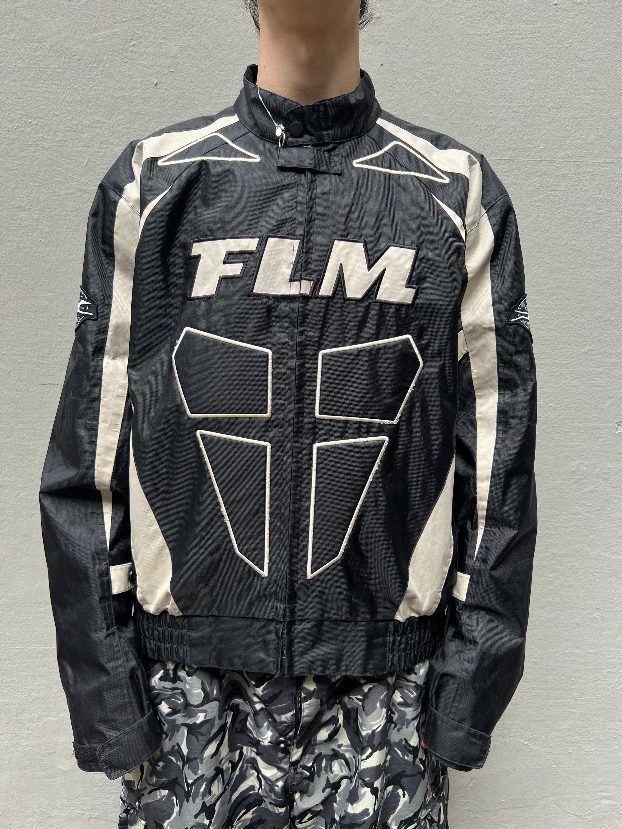 Trage Bild Vintage FLM Racing Jacket von vorne