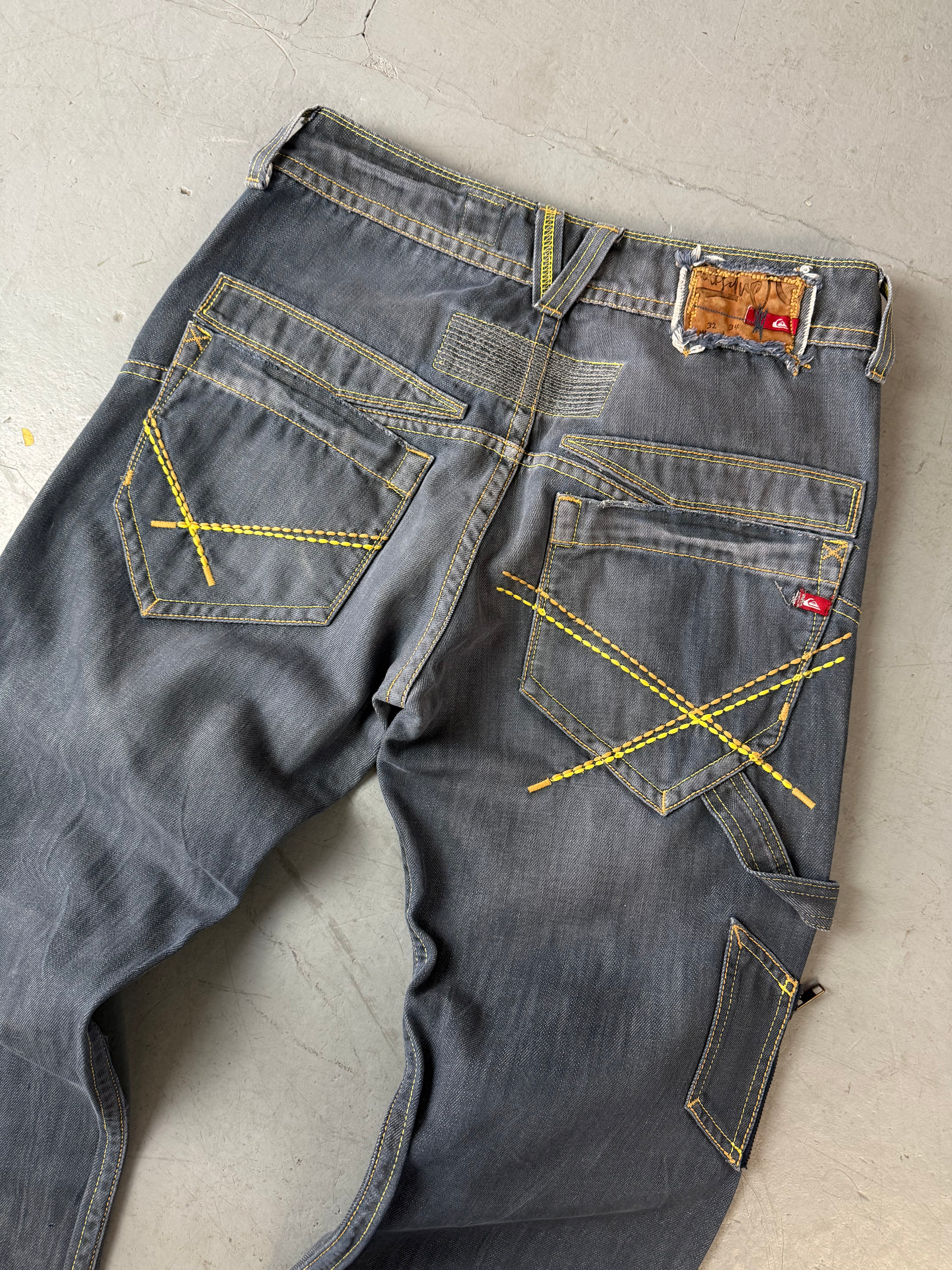 Vintage Quikjean Grey Blue Baggy Jeans für Herren. Y2K Second Hand 2000s Fashion