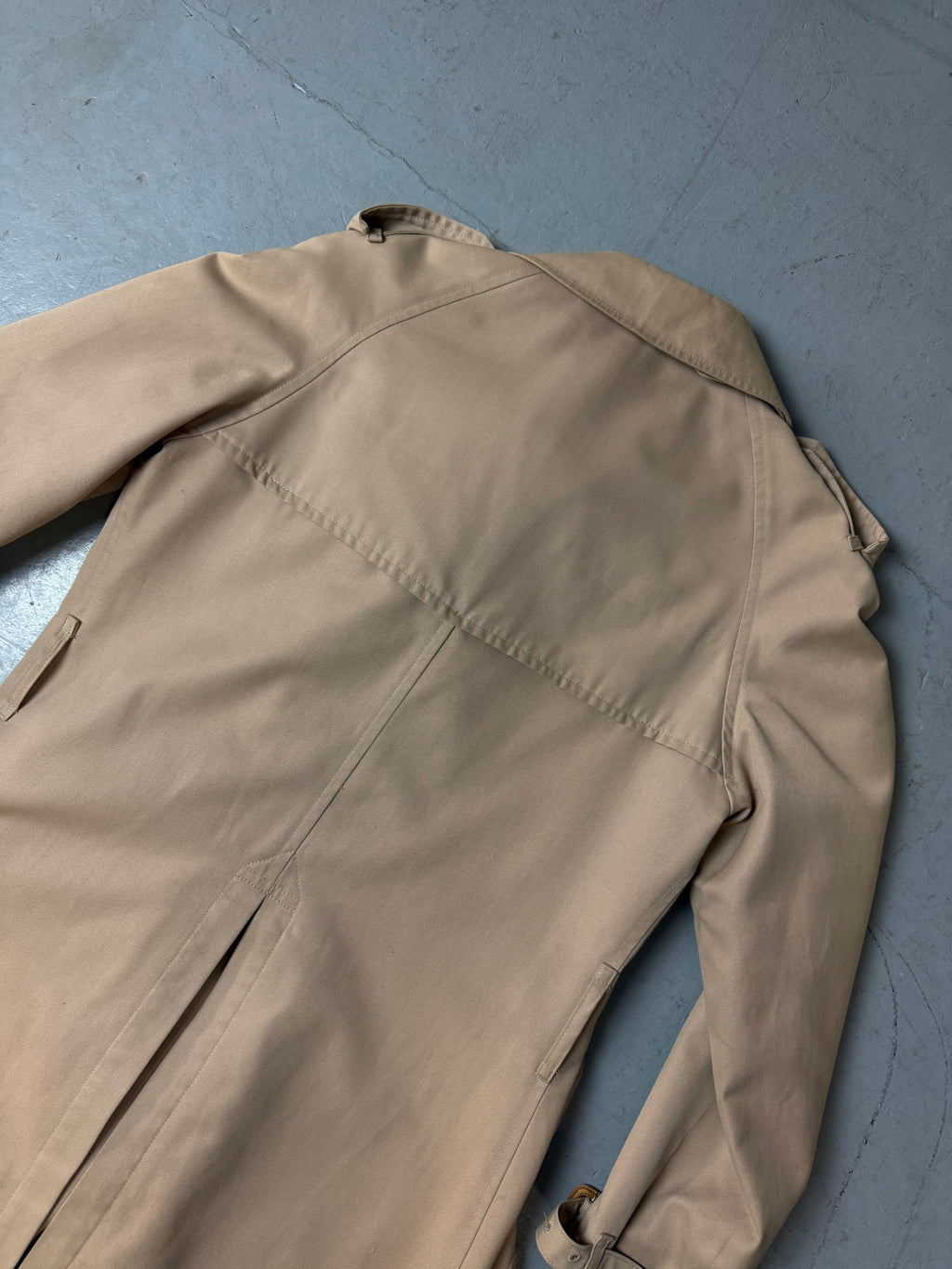 Vintage Beige Burberrys Trenchcoat M