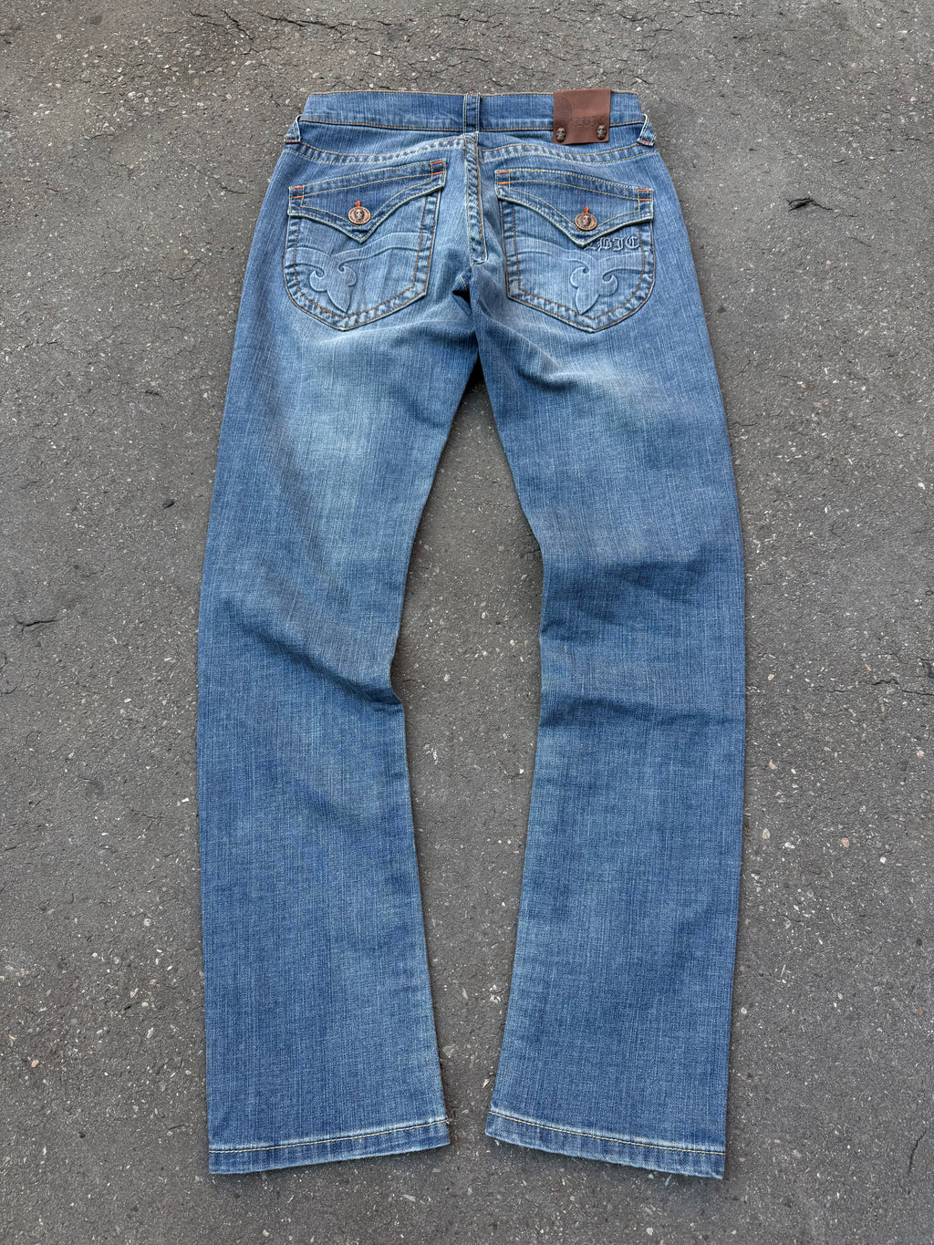 Y2K Laguna Beach „New Crystal Cove“ Mid Waist Denim für Damen. Y2K 2000s Fashion