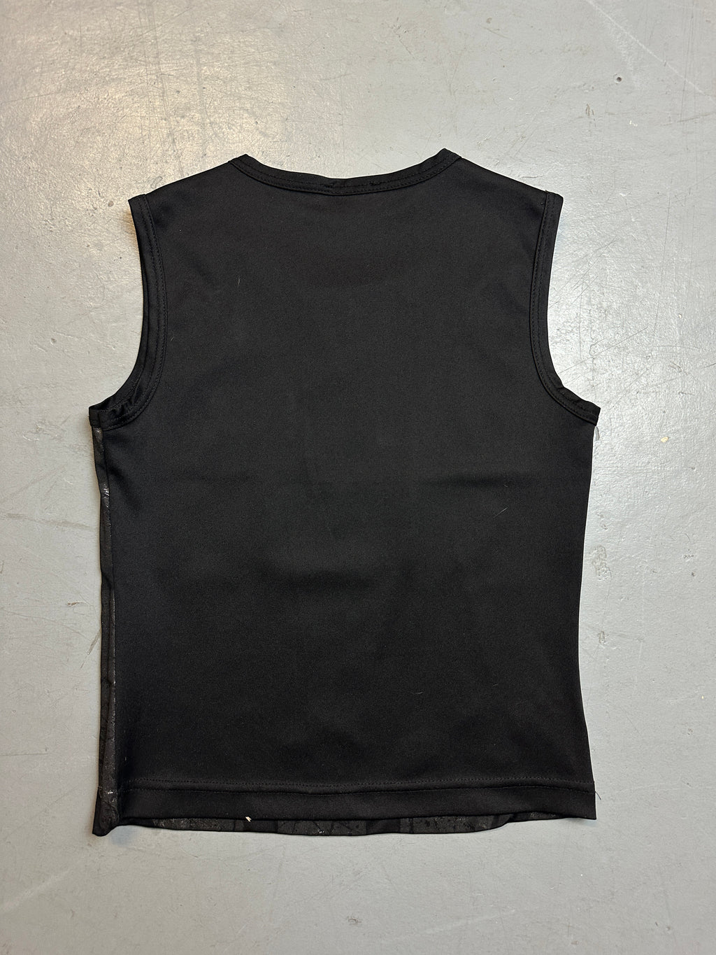 Vintage Black UK Flag Tank Top mit silbernen Details für Frauen. Y2K Second Hand 2000s Fashion