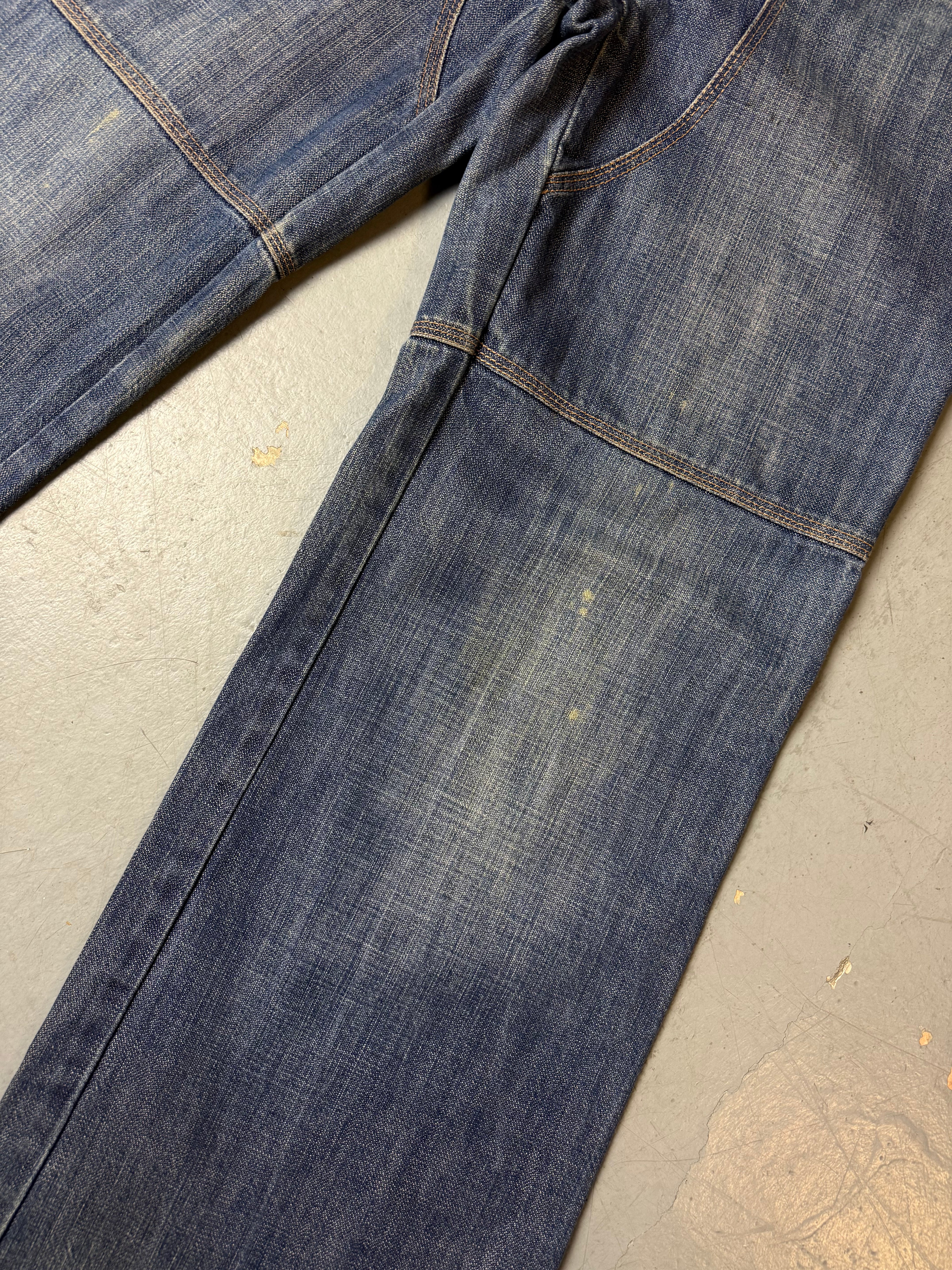 Detailliertes Produktbild von Vintage United Colors of Benetton Denim Jeans S von vorne